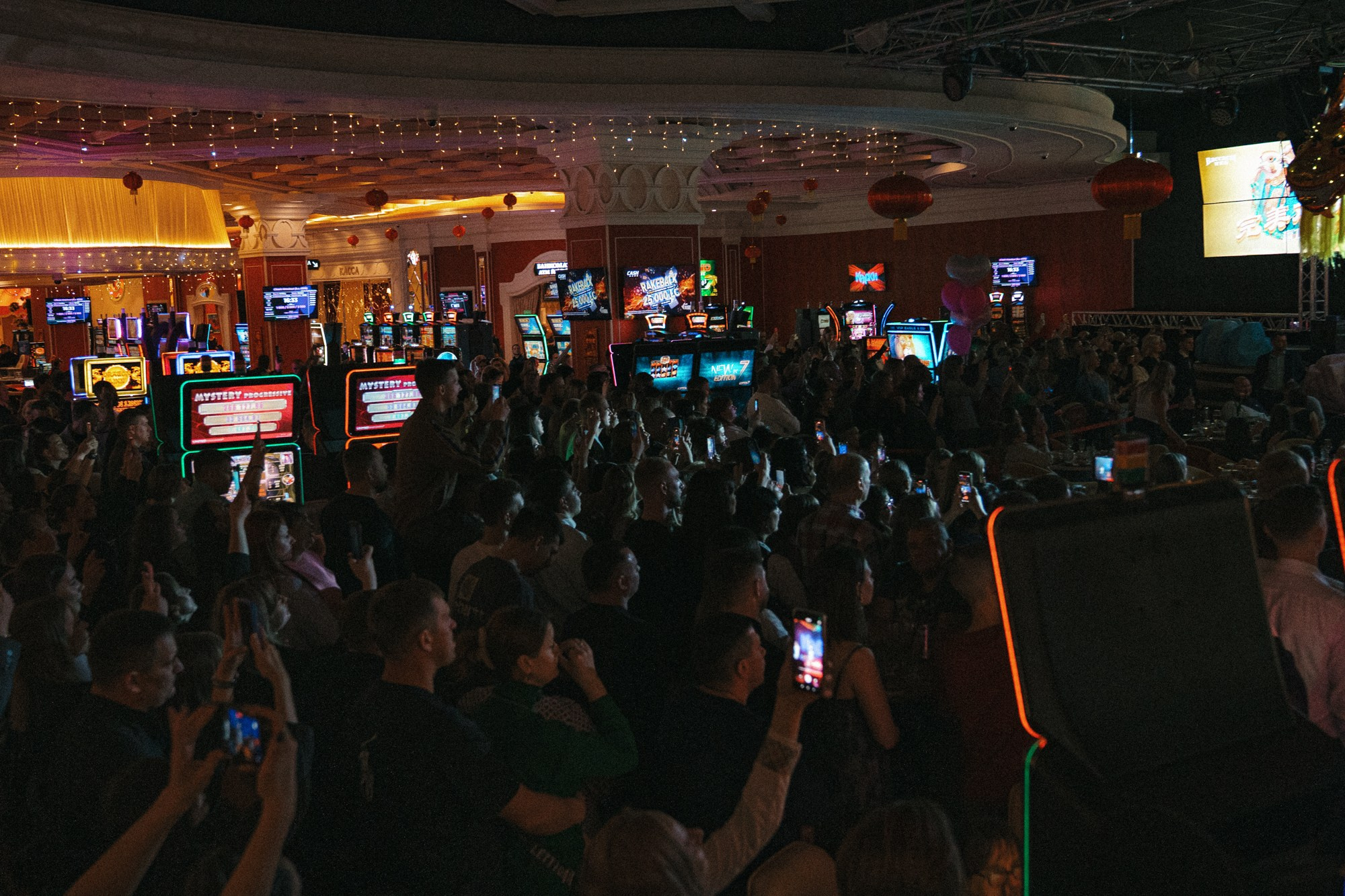 Группа Краски в Шамбале. Фотограф Мещанин Юрий