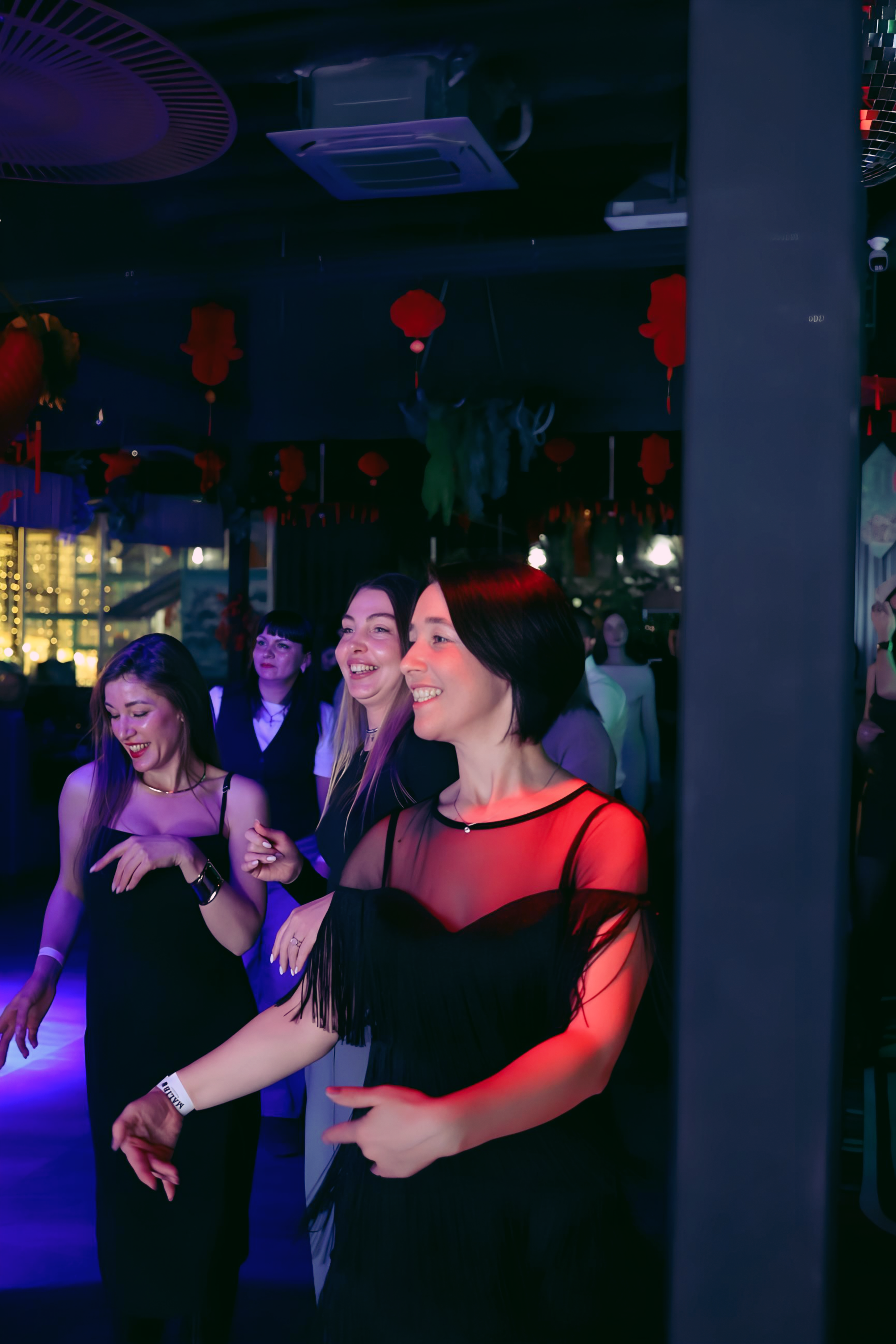 Концерт Ольги Меганской в Лофте. Семейный и детский фотограф в Славгороде Анастасия Винс