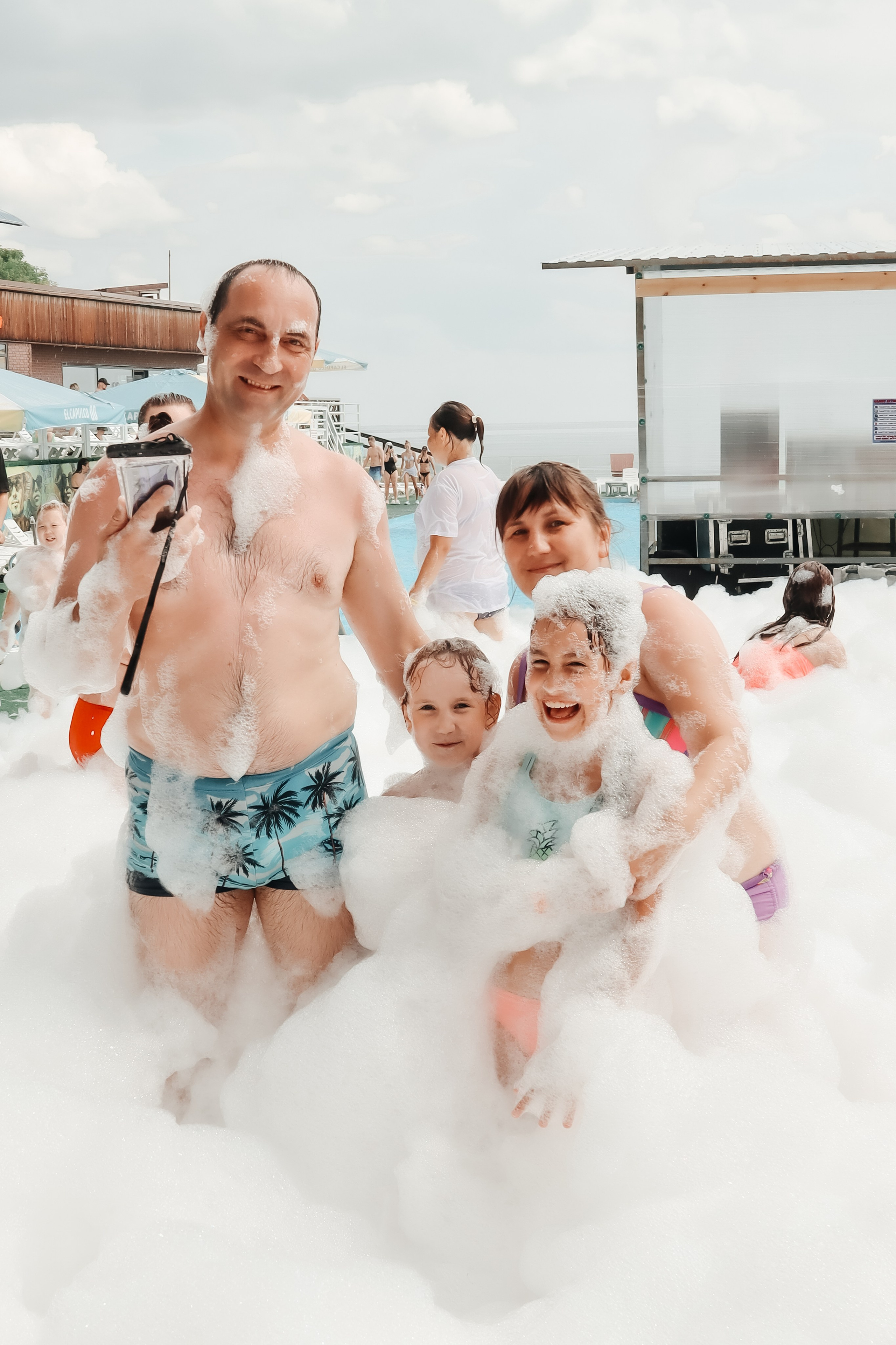 23.07.2026/Пенная дискотека/Малибу. Семейный и детский фотограф в Славгороде Анастасия Винс