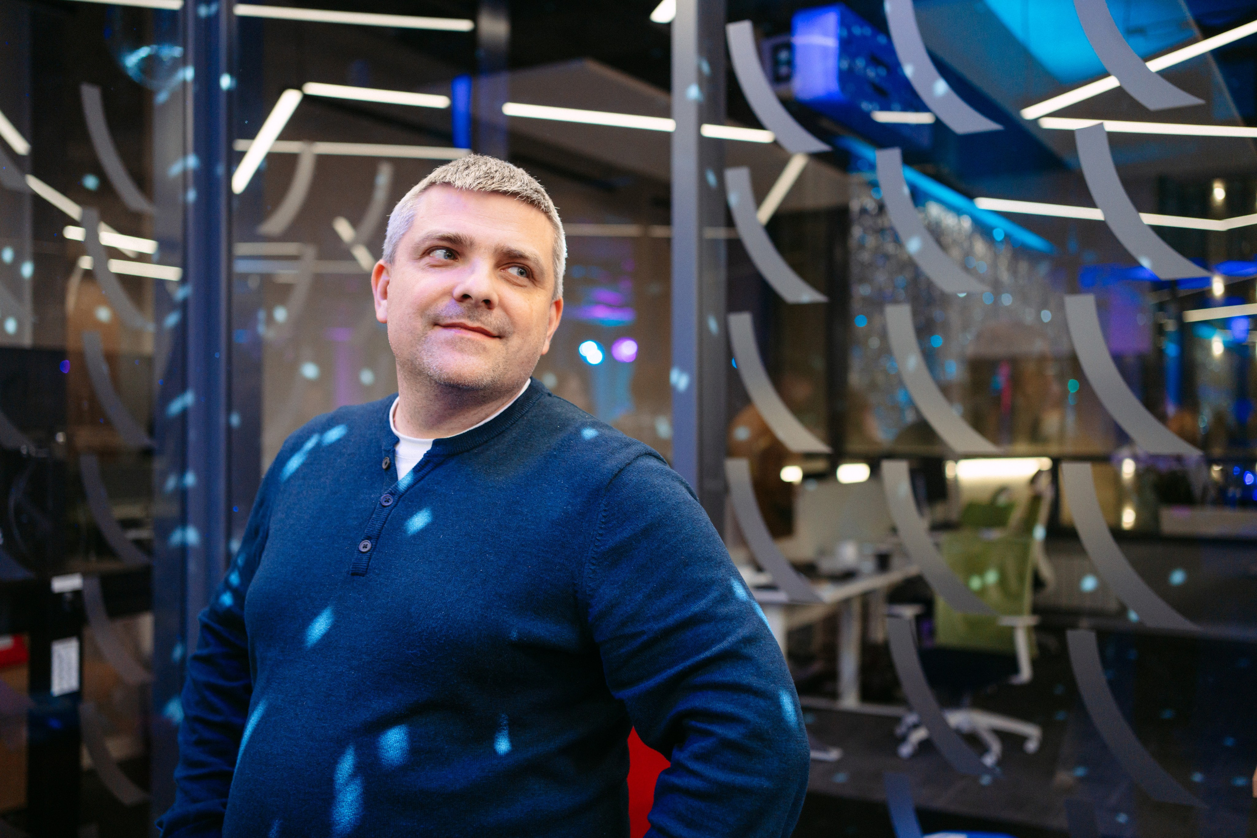 VK. Корпорат в офисе / 2024. Саша Копылов, фотограф в Казани