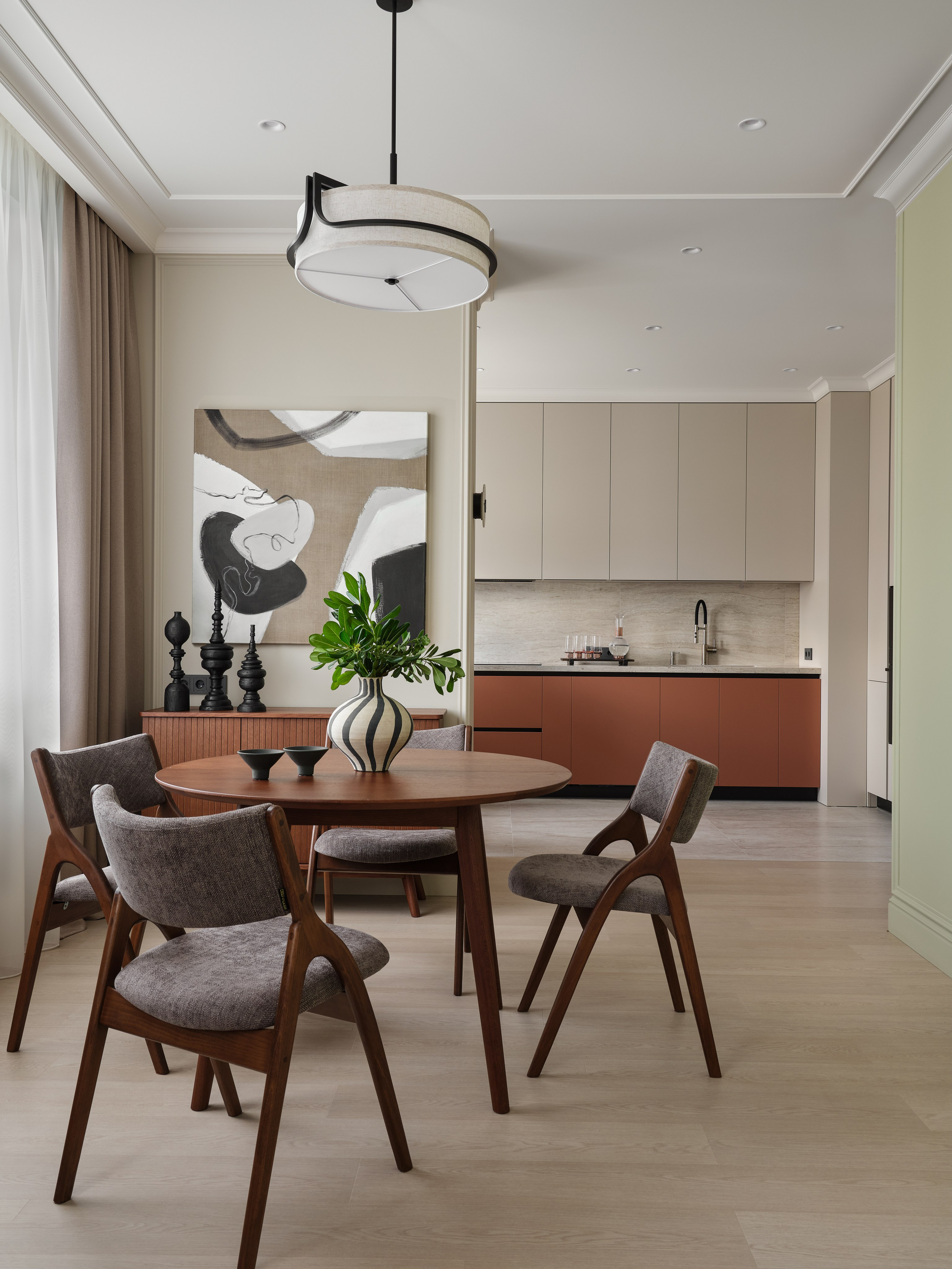 Лаконичный интерьер с акцентами. Фотограф Наталья Вершинина