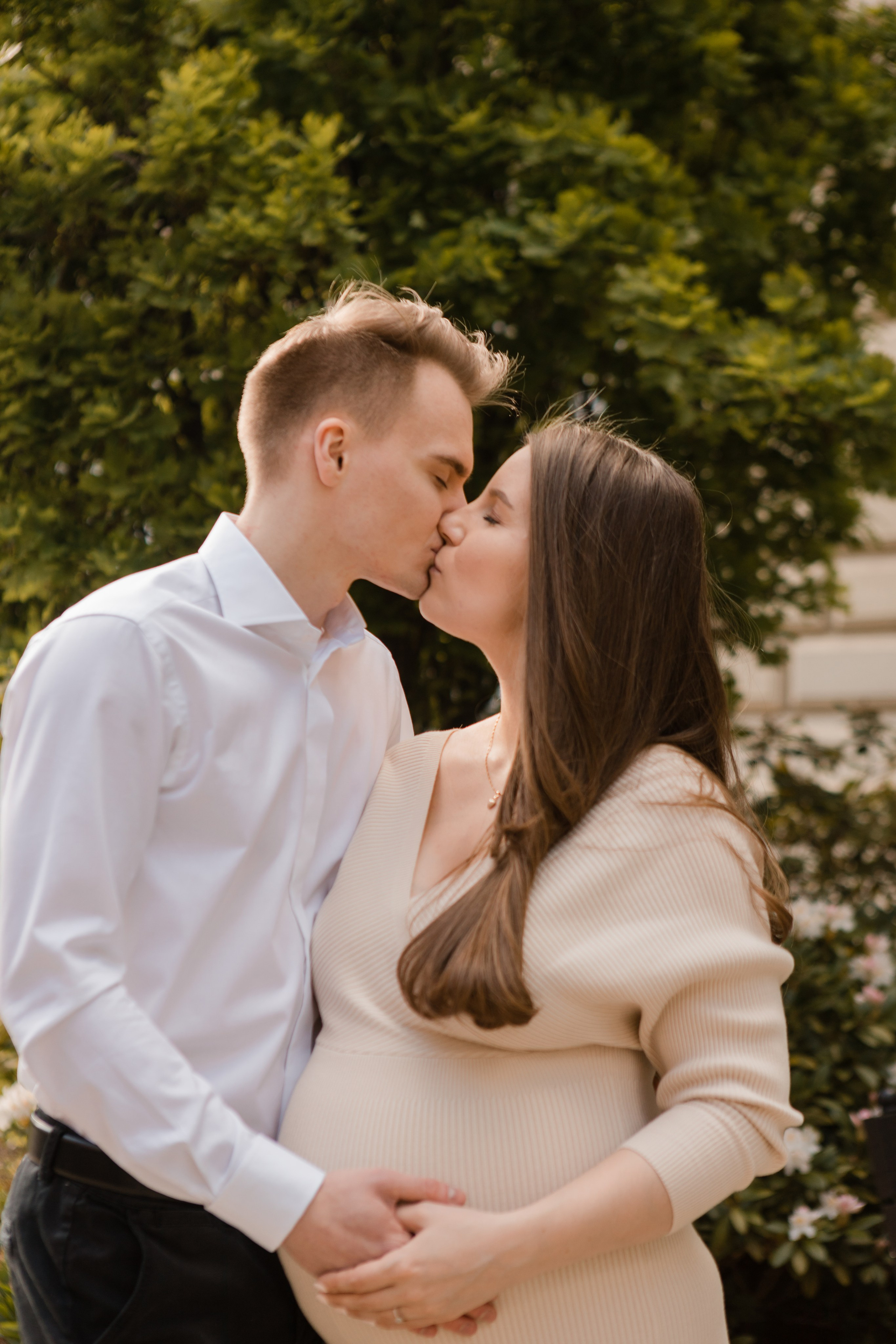 Стоимость индивидуальной фотосессии. Видеосъемка и фотосъемка свадеб. Фотограф и оператор на свадьбу. Видеосъемка подкастов, собственная видео-фотостудии. Предметная фотосъемка