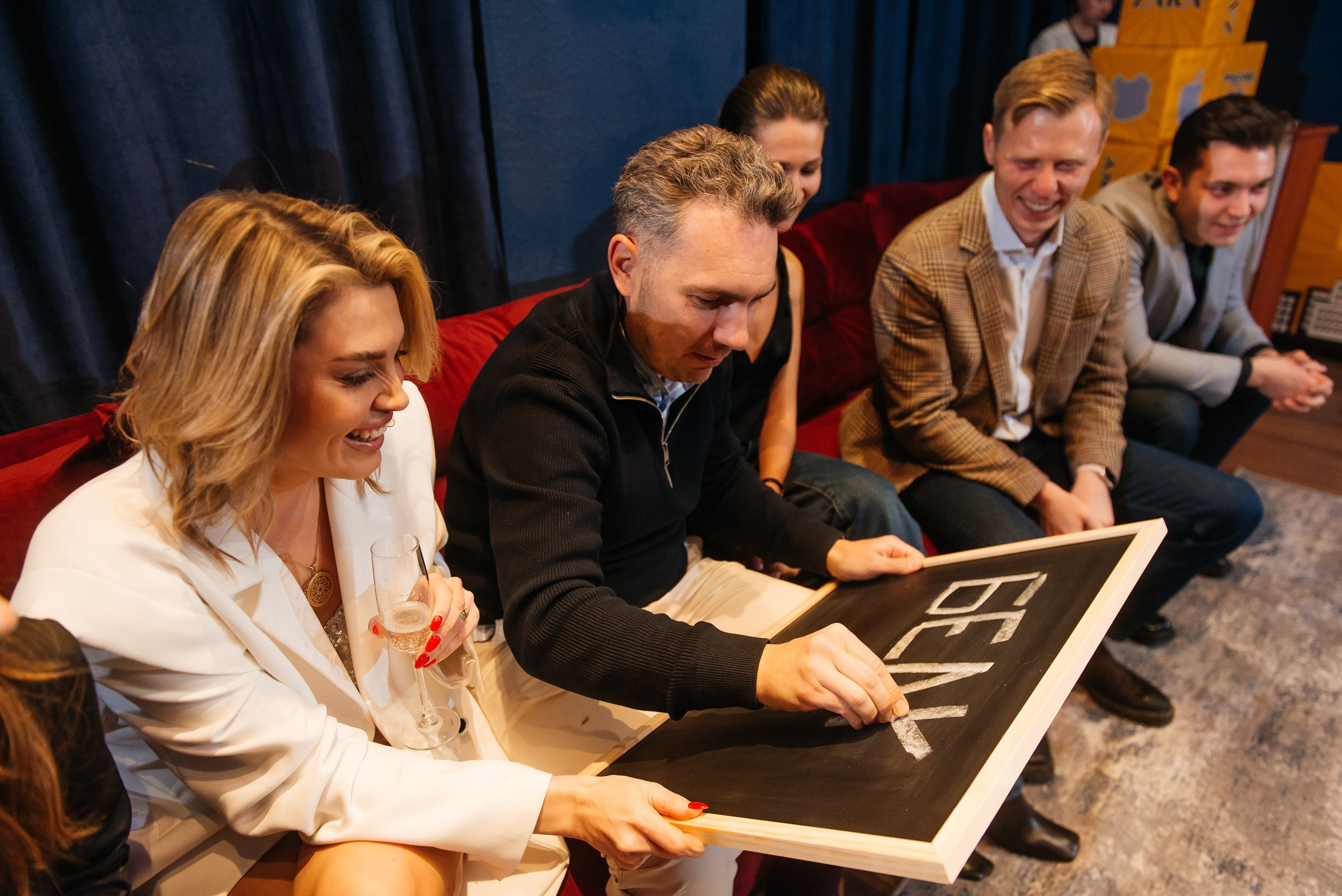 Фотосессия на День Рождения в Екатеринбурге. Фотограф Ирина Смирнова. Профессиональный фотограф в Екатеринбурге Ирина Смирнова