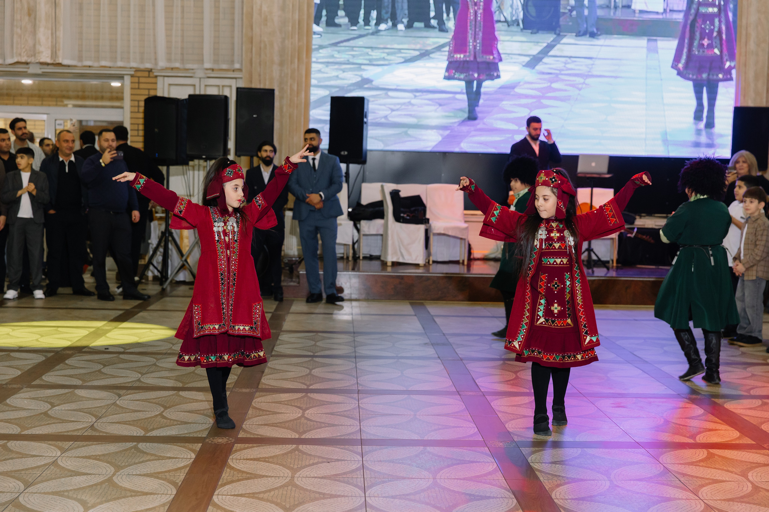 Свадьба Гиви & Маяна. Свадебный фотограф в Новосибирске Лидия Александровна
