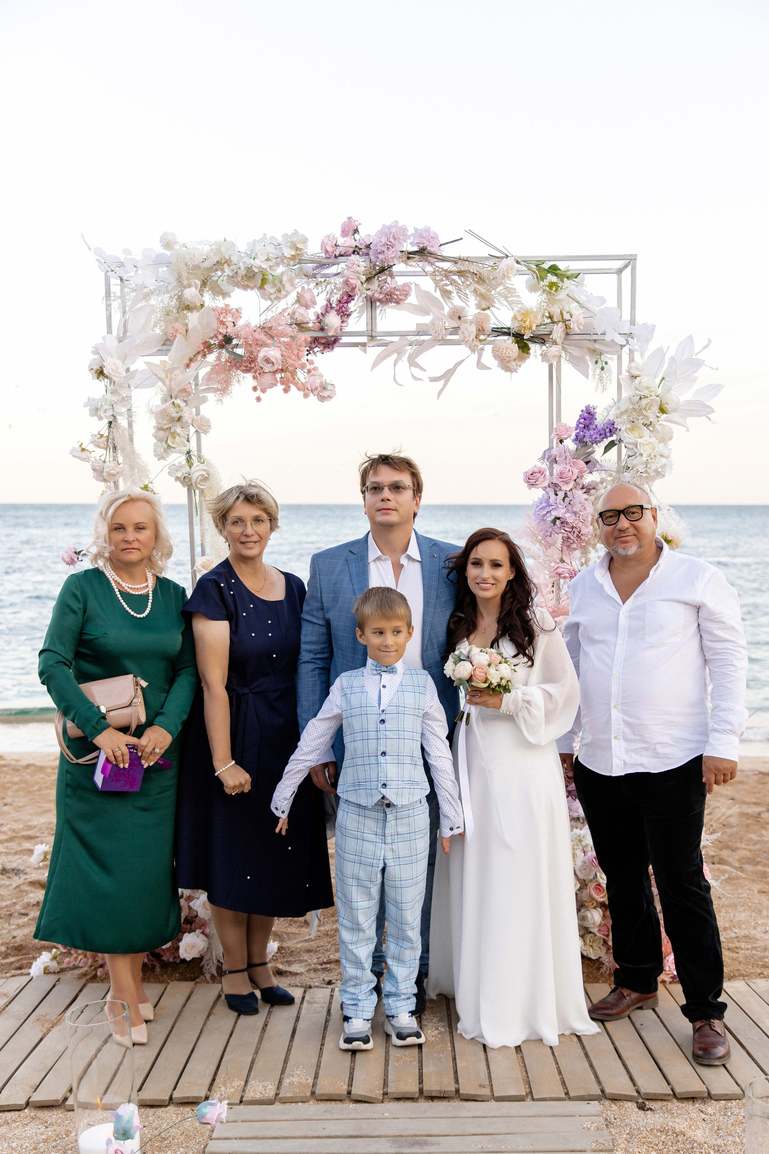 Свадебная фотосессия у моря в городе Феодосия. Свадебный фотограф и видеограф Краснодар, Ростов, Сочи, Новороссийск