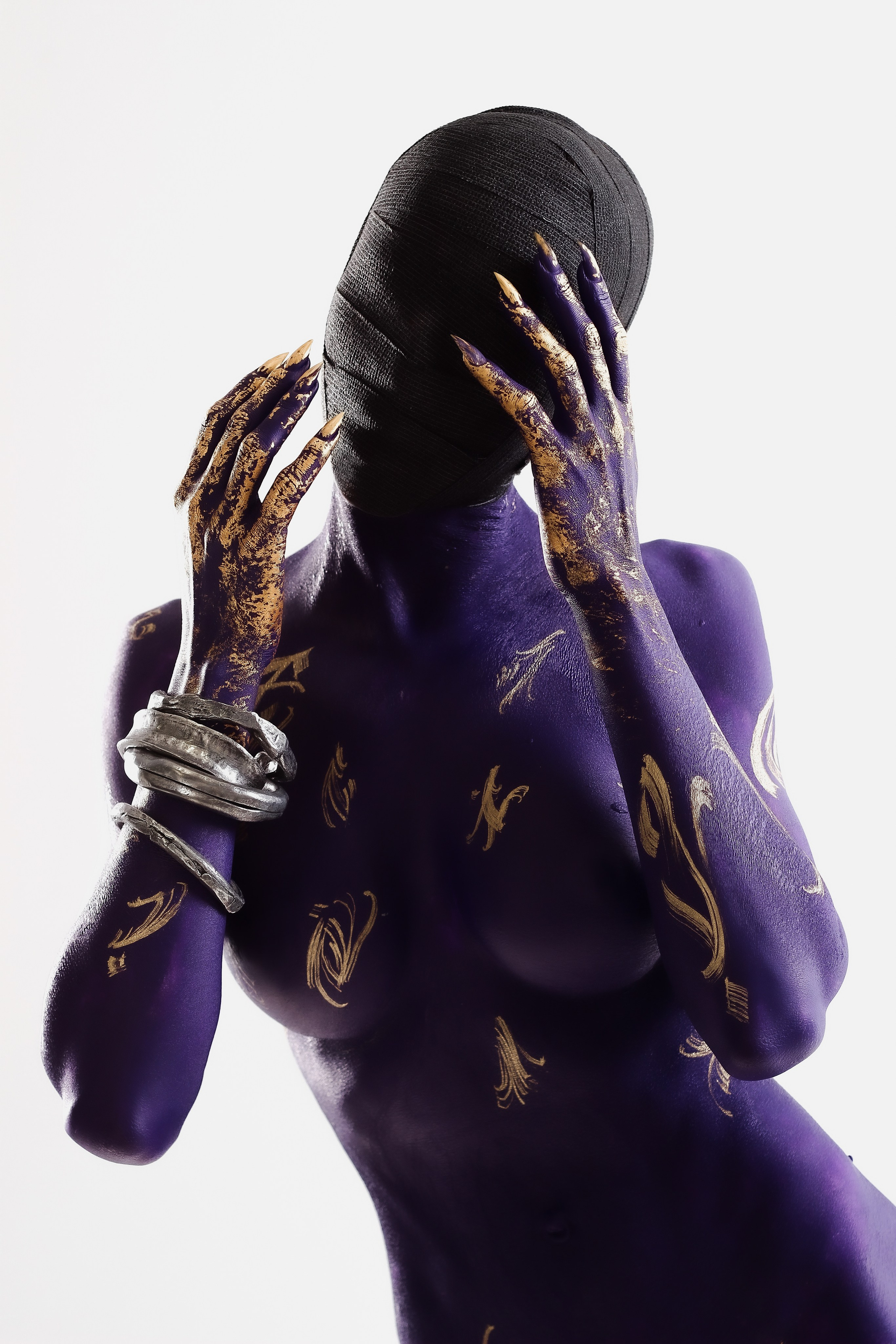 FASHION. The Abstracter