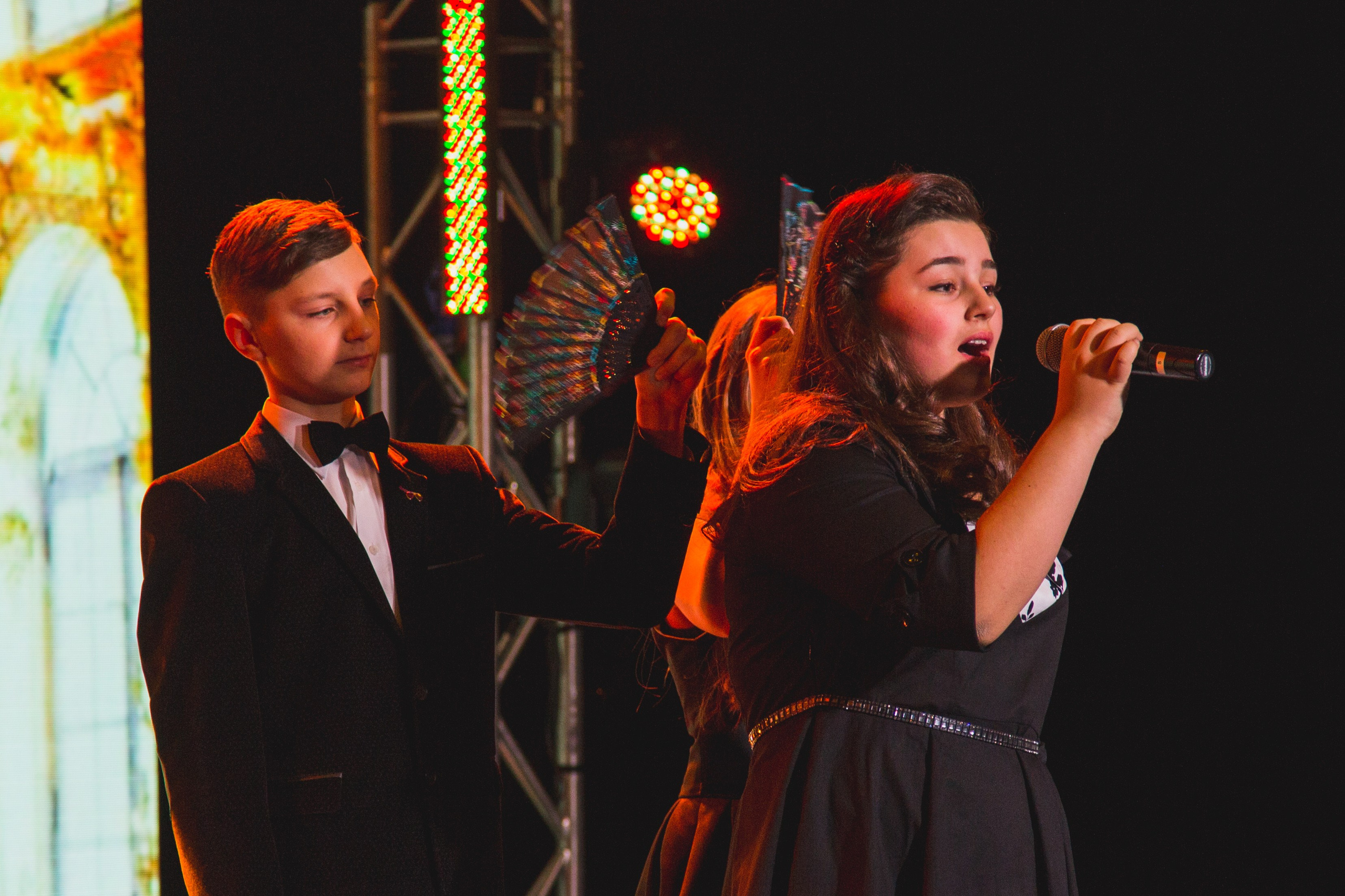 О2ТВ группа СТРАНА. Видеооператор/Фотограф Николай Завьялов