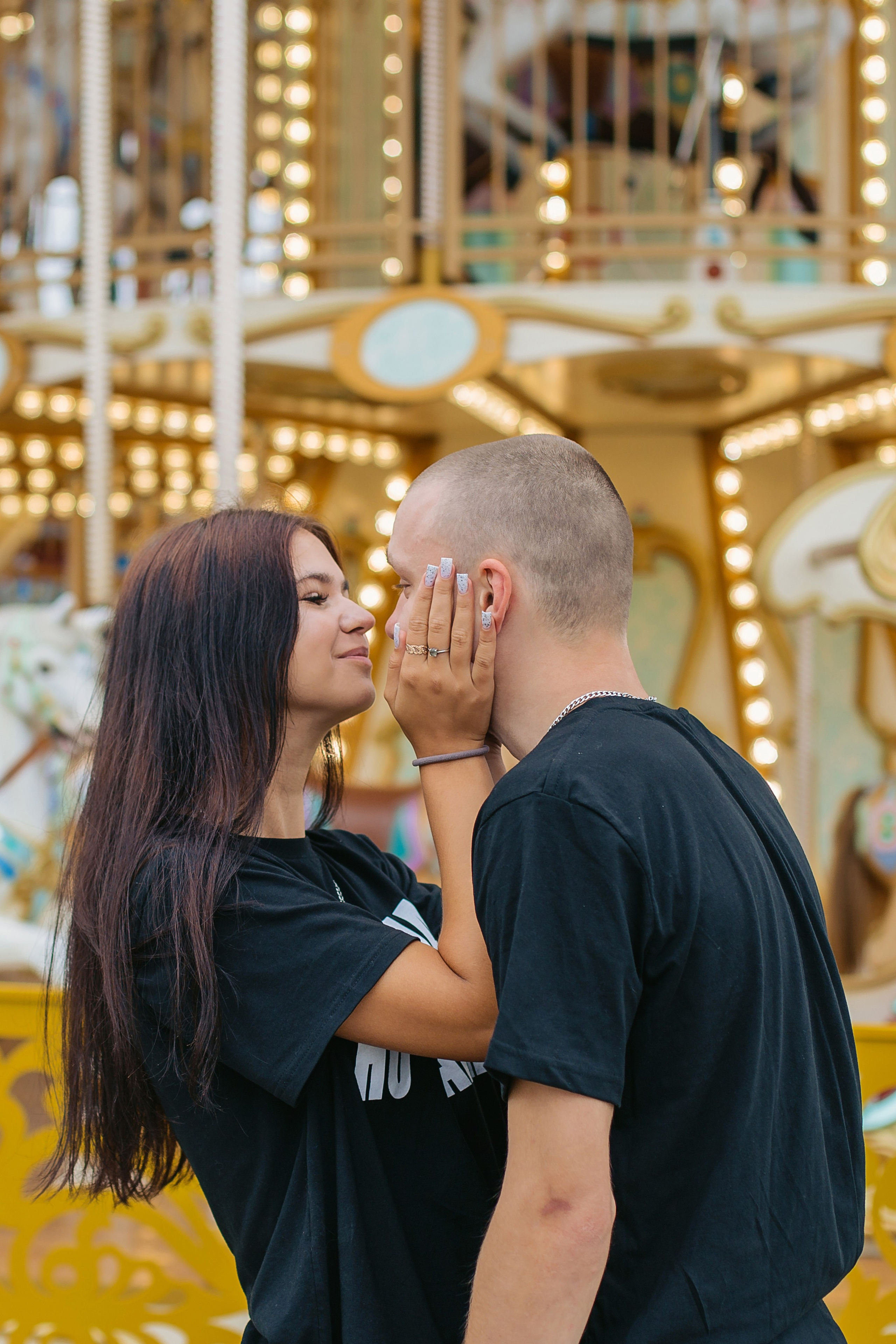 Love story. Выпускные альбомы Искитим, Бердск и Новосибирск Крюкова Елена