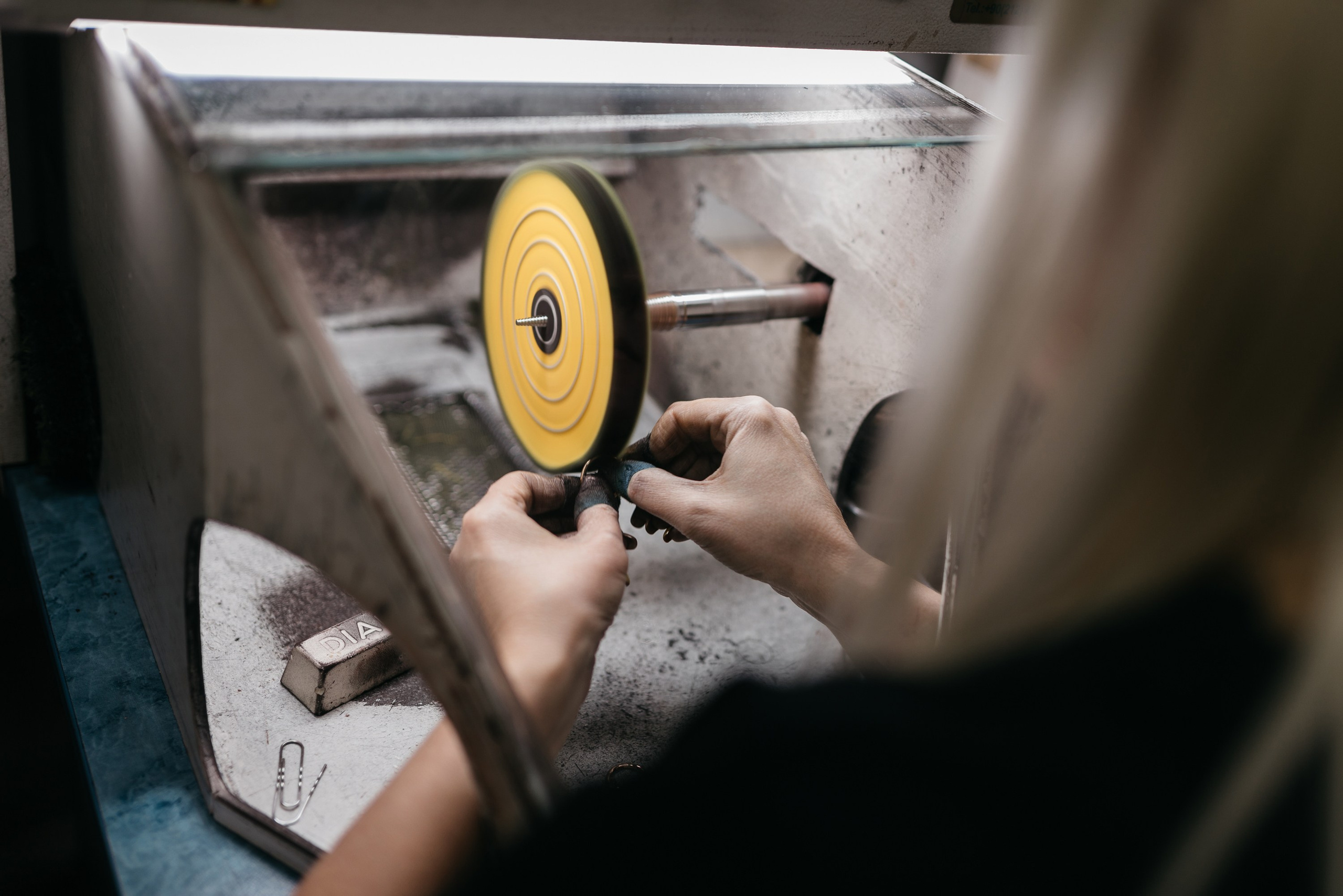 Промышленный репортаж ювелирного производства. Фотограф Олег Сотник