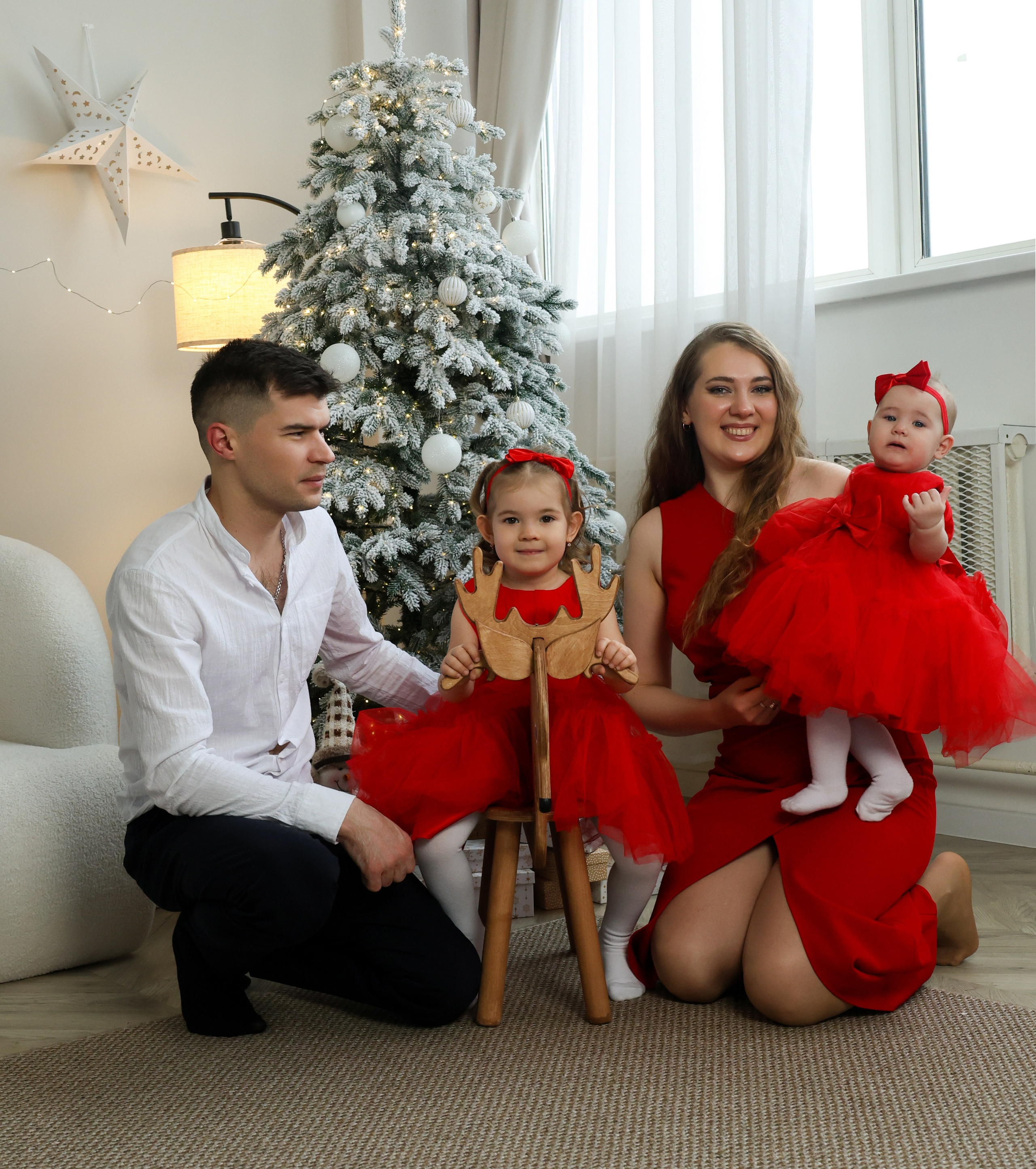 Семейная Новогодняя съёмка. Виктория, Александр, Милана и Ульяна. Tatiana Shumskaya