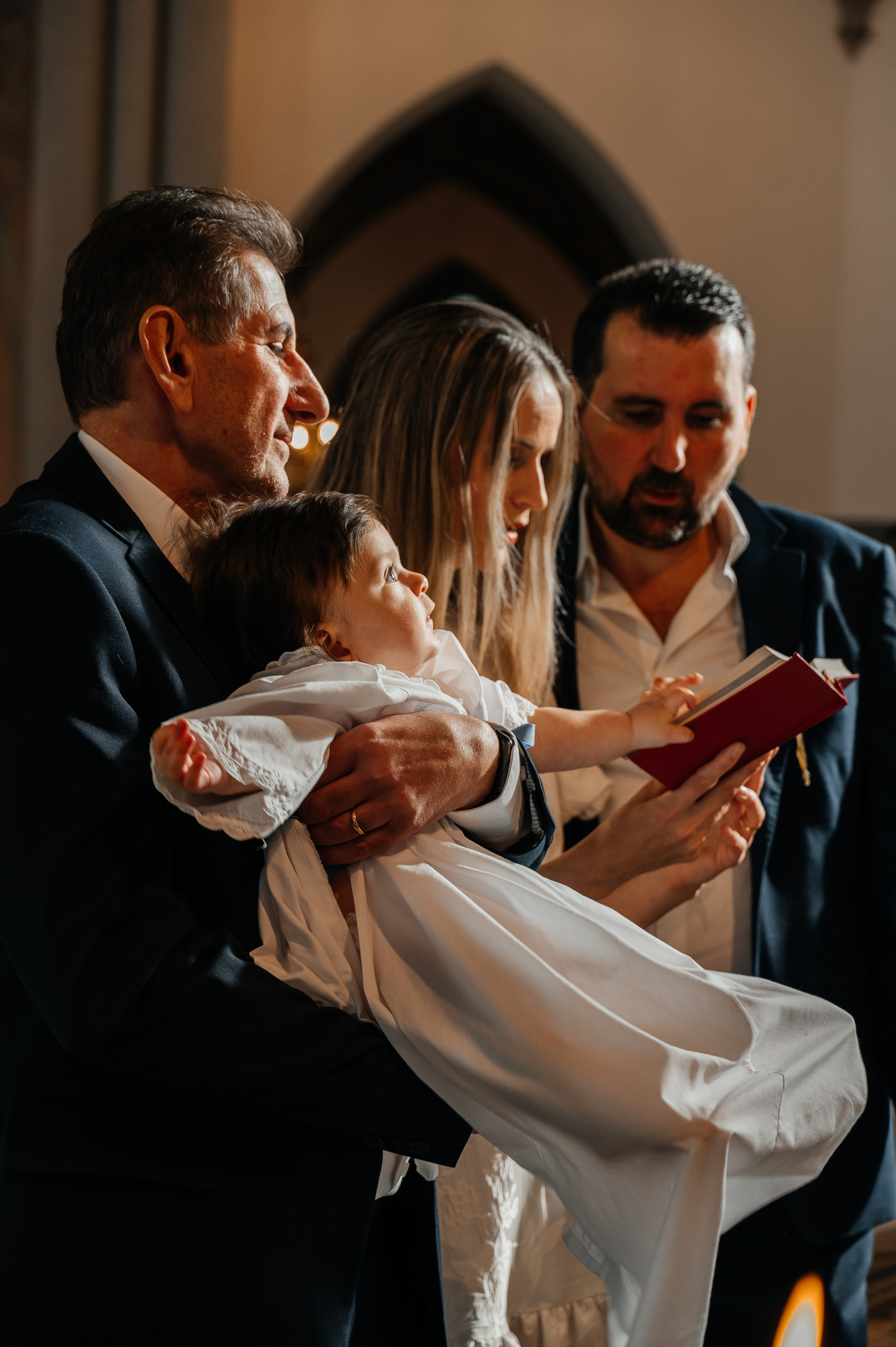 Dopfotografering i Oscar Fredriks kyrka | Fotograf i Göteborg. Bröllops- och familjefotograf i Halmstad | Valentina