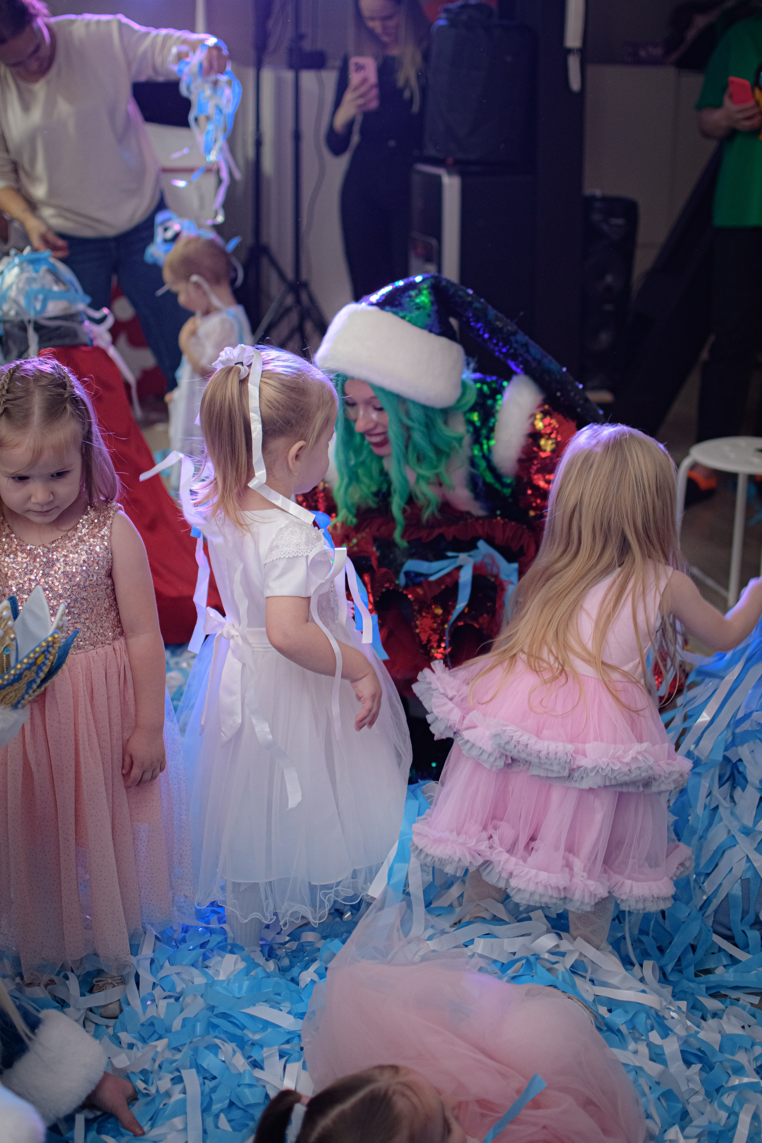 HAPPY NEW YEAR. Photokarish