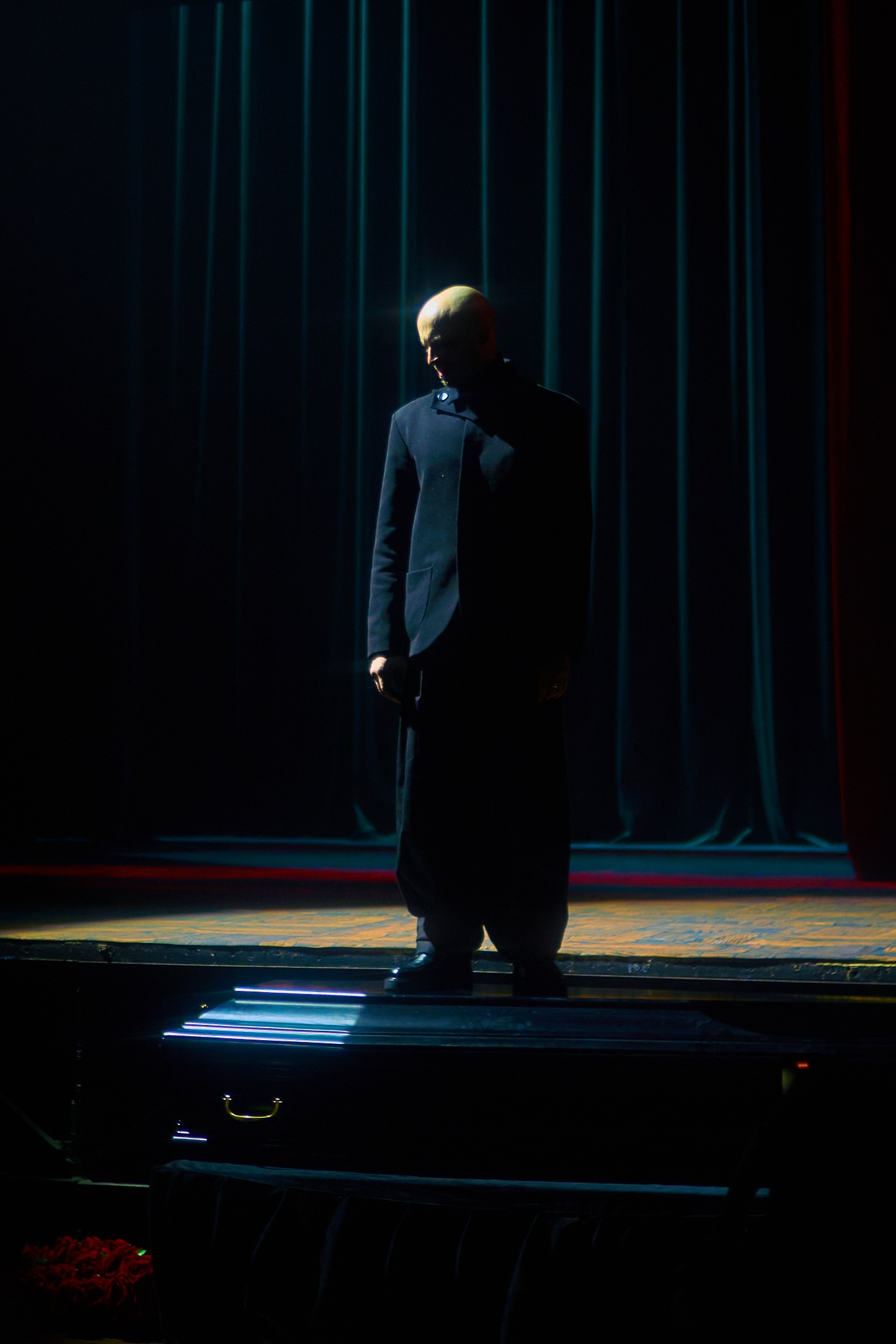 «Быть или не быть» Закулисье Театра Наций. Wish Films — Фото и видео для брендов и личных проектов | Фотограф и видеограф