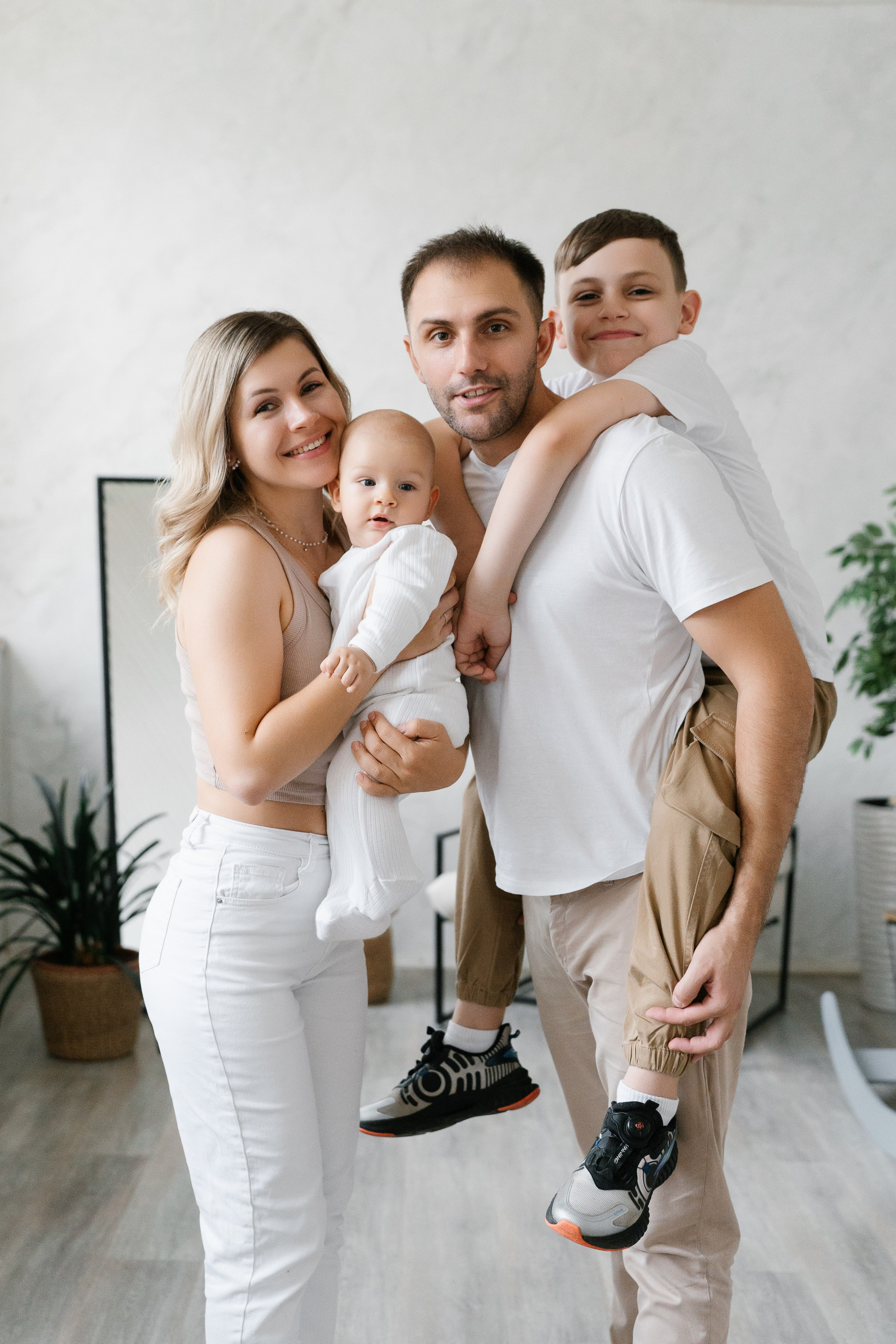 Фотостудия Ньютон. Свадебный и семейный фотограф Кокушева Юлия Нижний Новгород