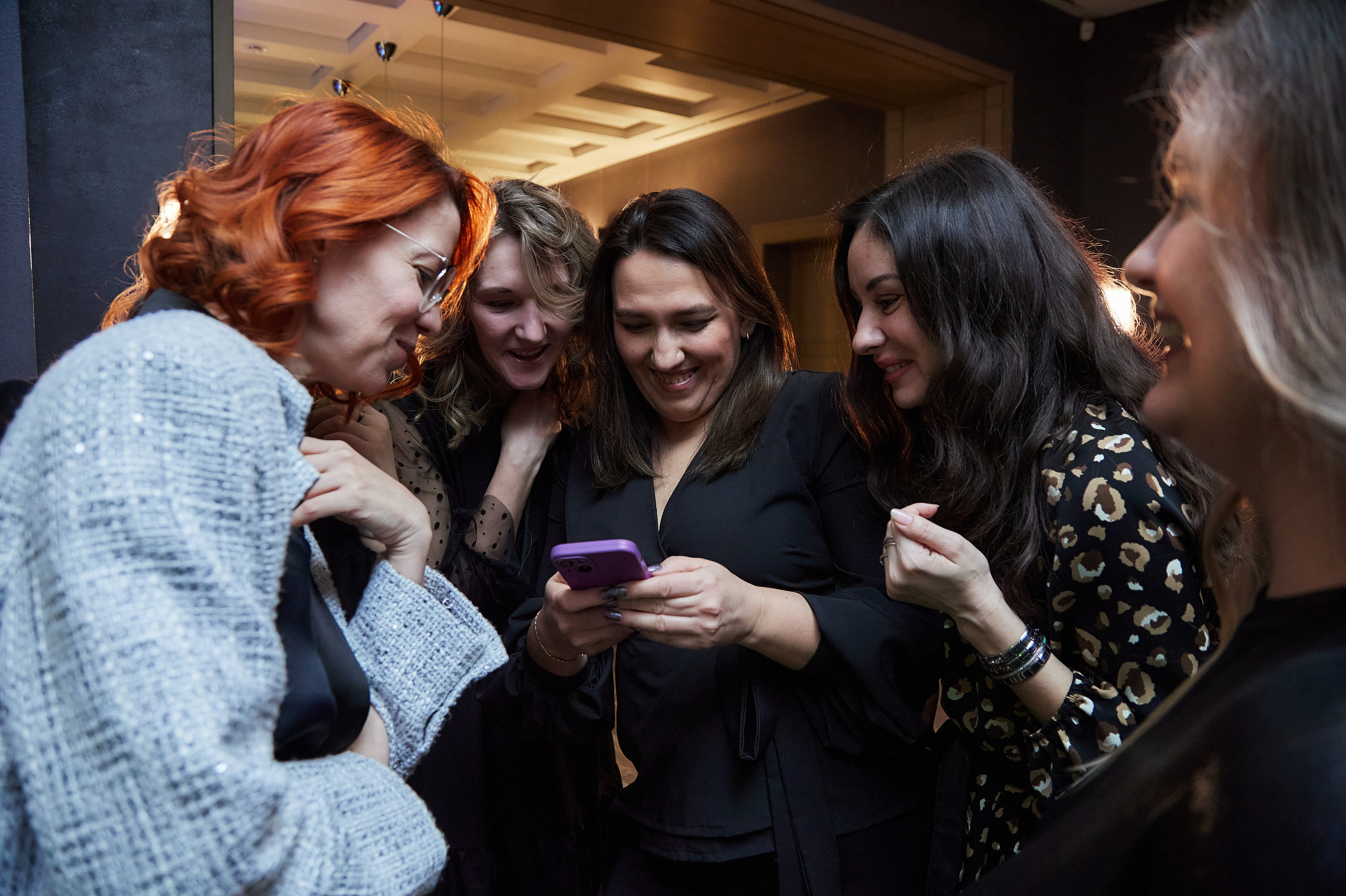 Корпоратив онлайн школы Marketplace.School. Репортажный и семейный фотограф Ухова Наталья в Москве