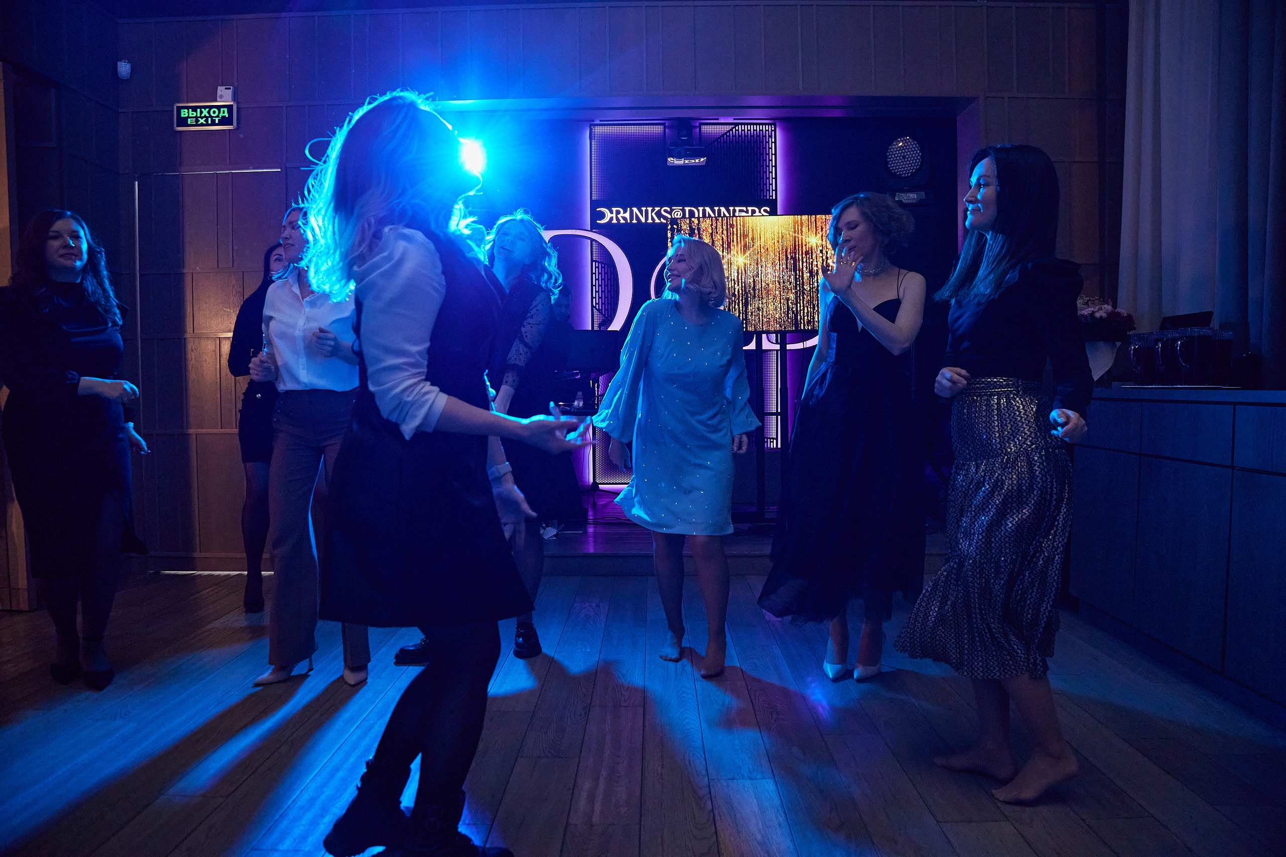 Корпоратив онлайн школы Marketplace.School. Репортажный и семейный фотограф Ухова Наталья в Москве