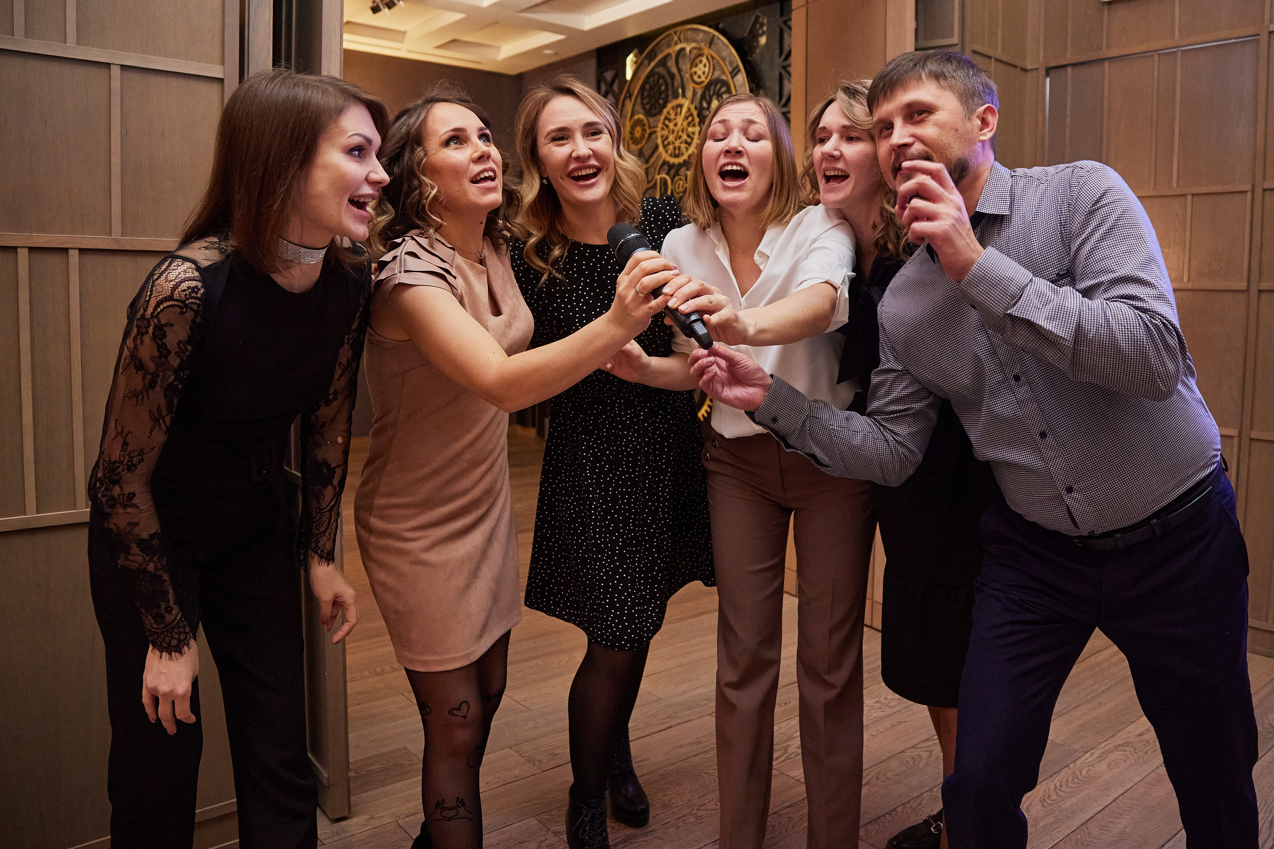 Корпоратив онлайн школы Marketplace.School. Репортажный и семейный фотограф Ухова Наталья в Москве