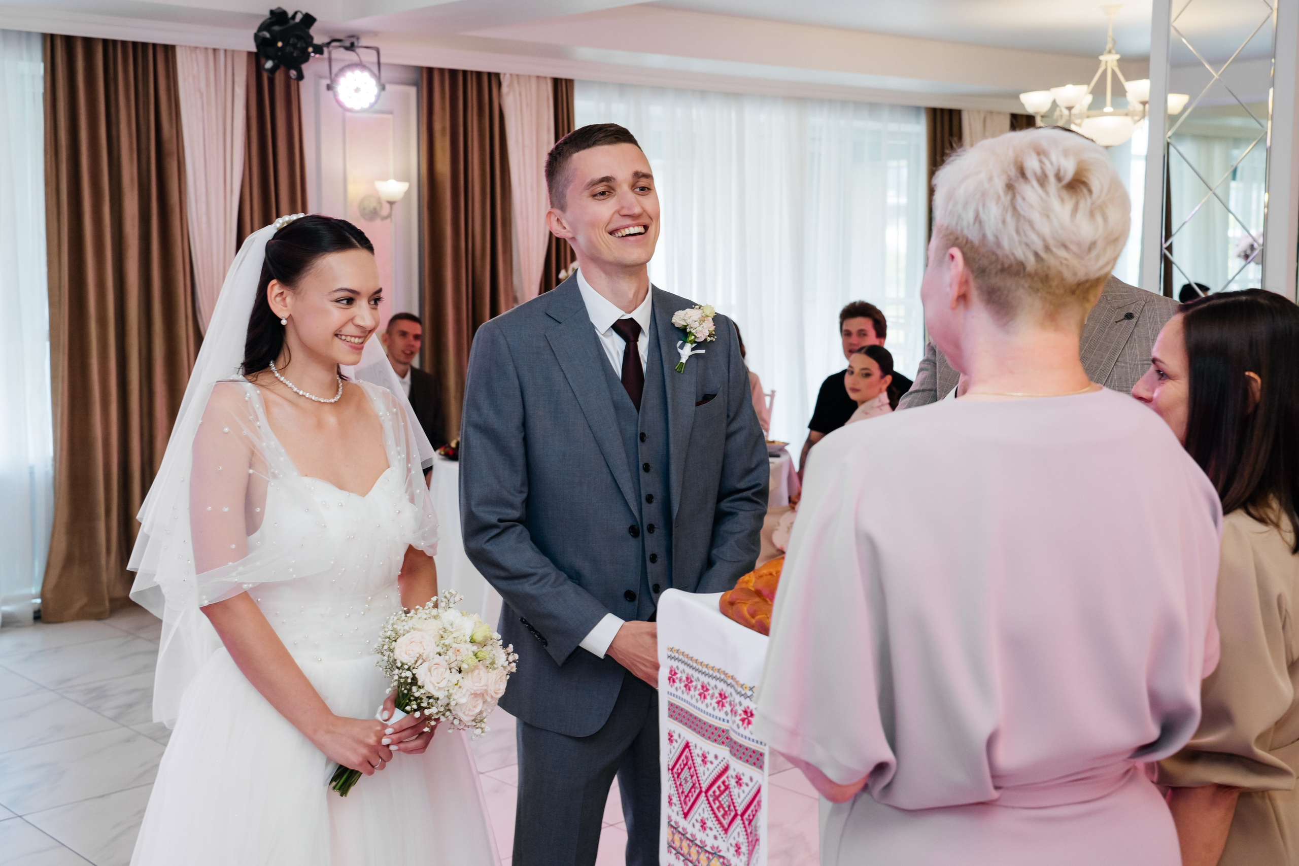 Дарья и Денис. Видеограф и Фотограф в Челябинске Ксения и Владимир Рюмины