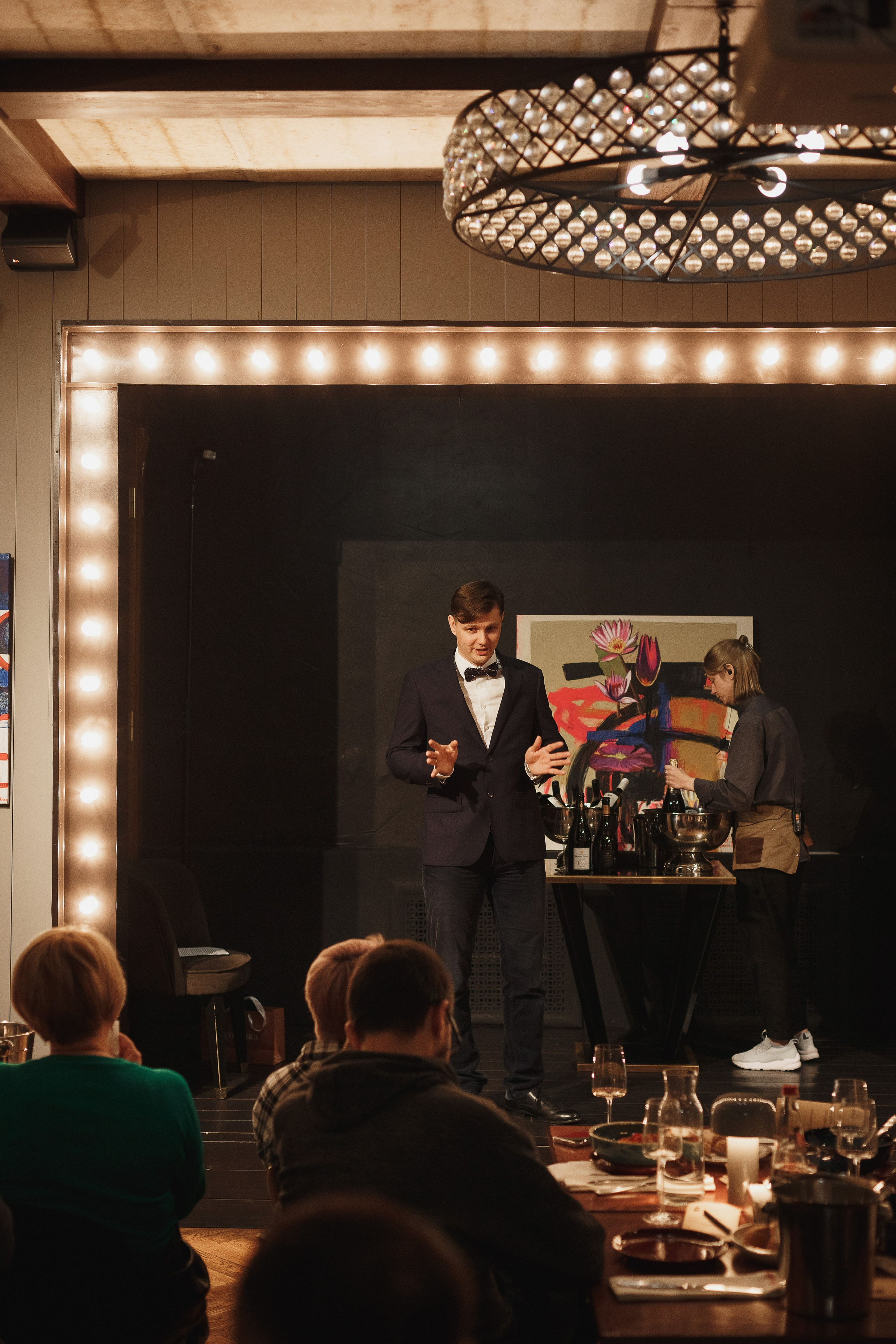 Фото клуба любителей российских вин в ресторане Мадам Ку-Ку, Таганрог. Свадебный и семейный фотограф в Таганроге Бакарюк Антон