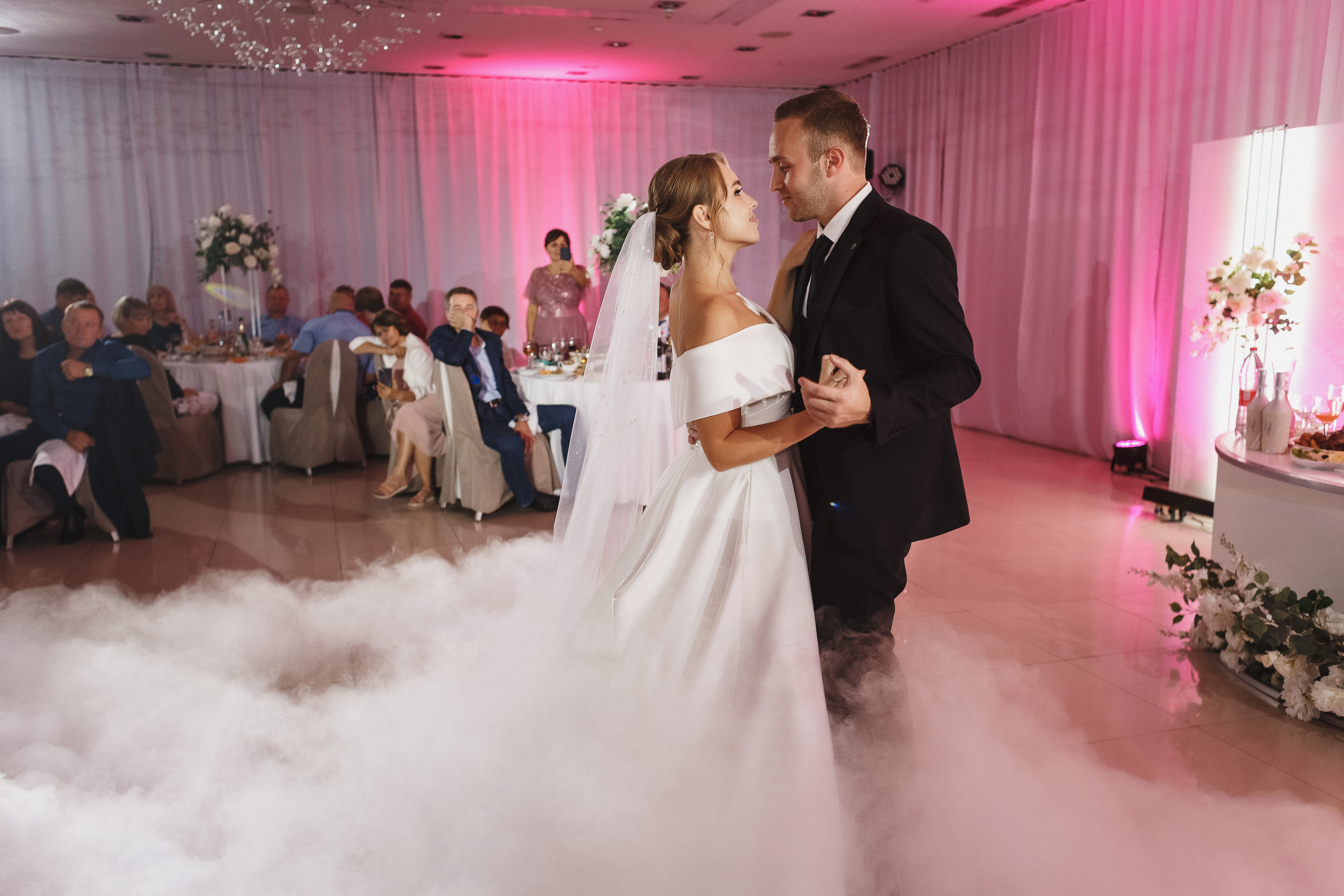 первый свадебный танец жениха и невесты в Таганроге