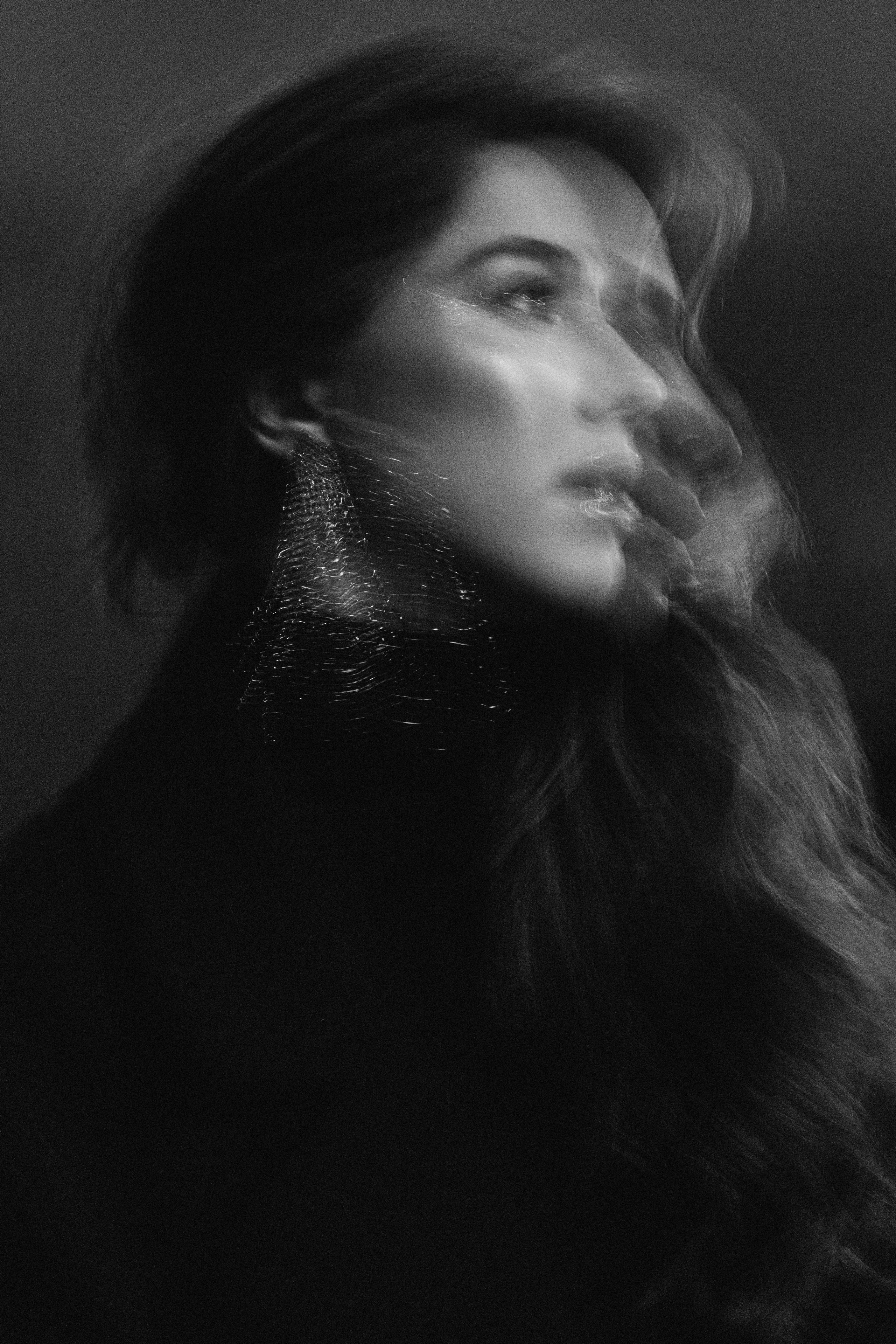 Ночной город. Фотограф в Париже