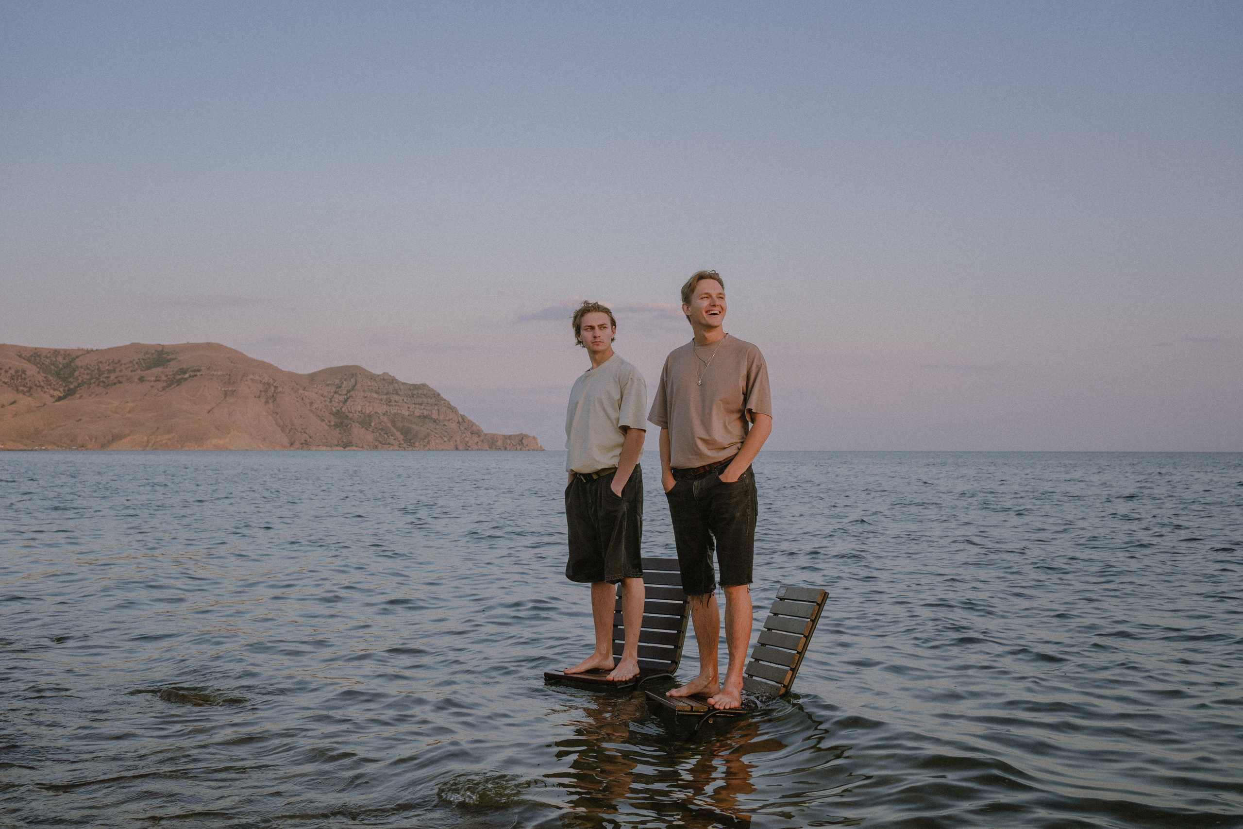 Последствие случайной встречи. Обложка сингла + контент-съемка. Творческие фотосессии в Москве. Фотоальбом лидера группы ЯЛО