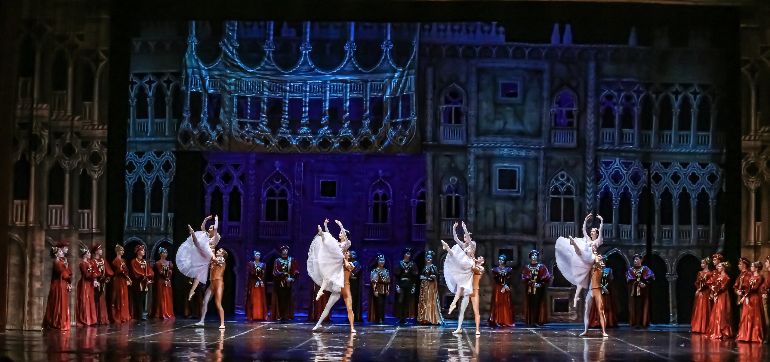 Спектакль Ромео и Жлульета. Фотограф в Сочи Юрий Шептаев