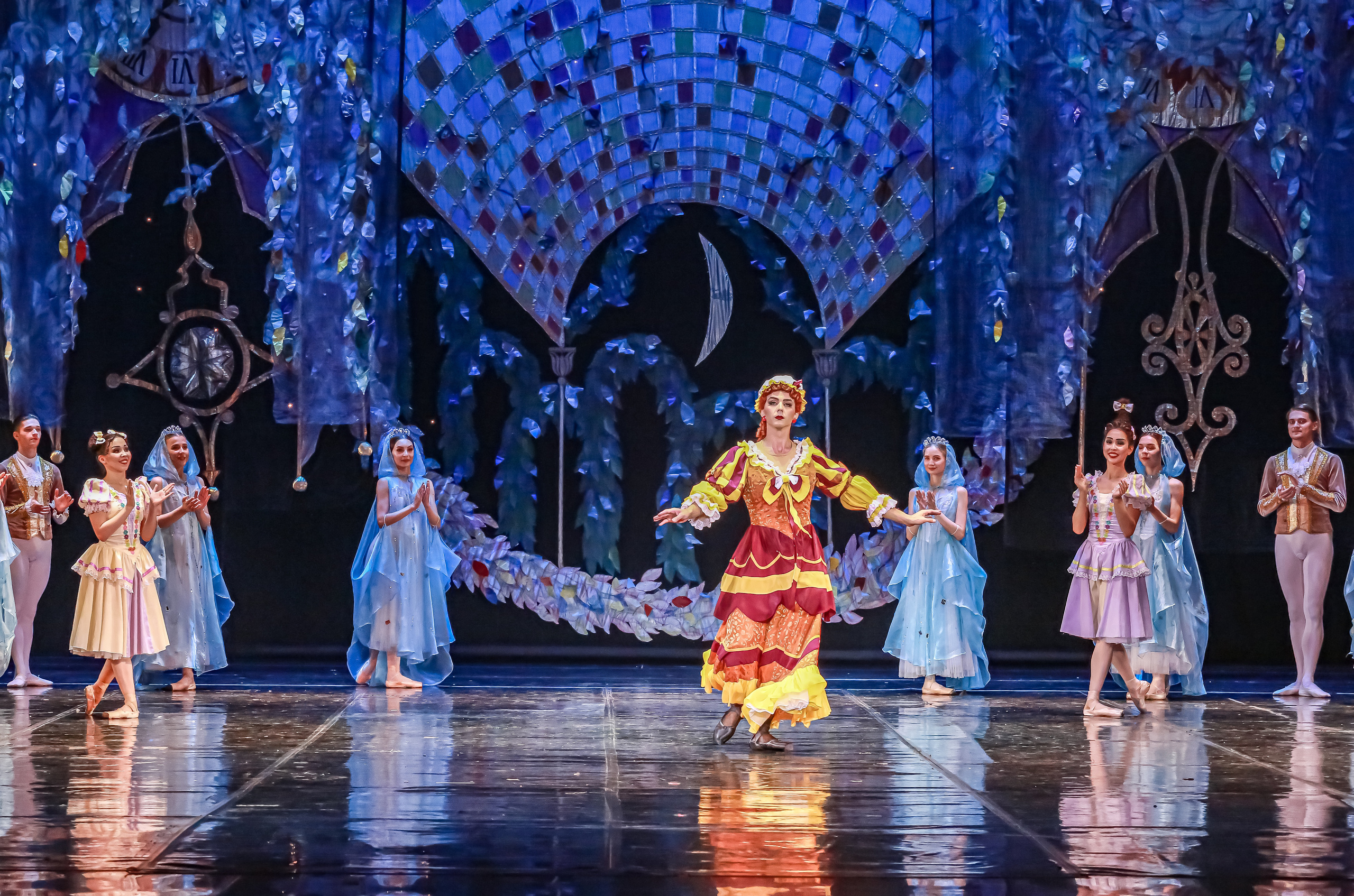 Спектакль Золушка Мариинского театра оперы и балета на сцене Зимнего театра. Фотограф в Сочи Юрий Шептаев