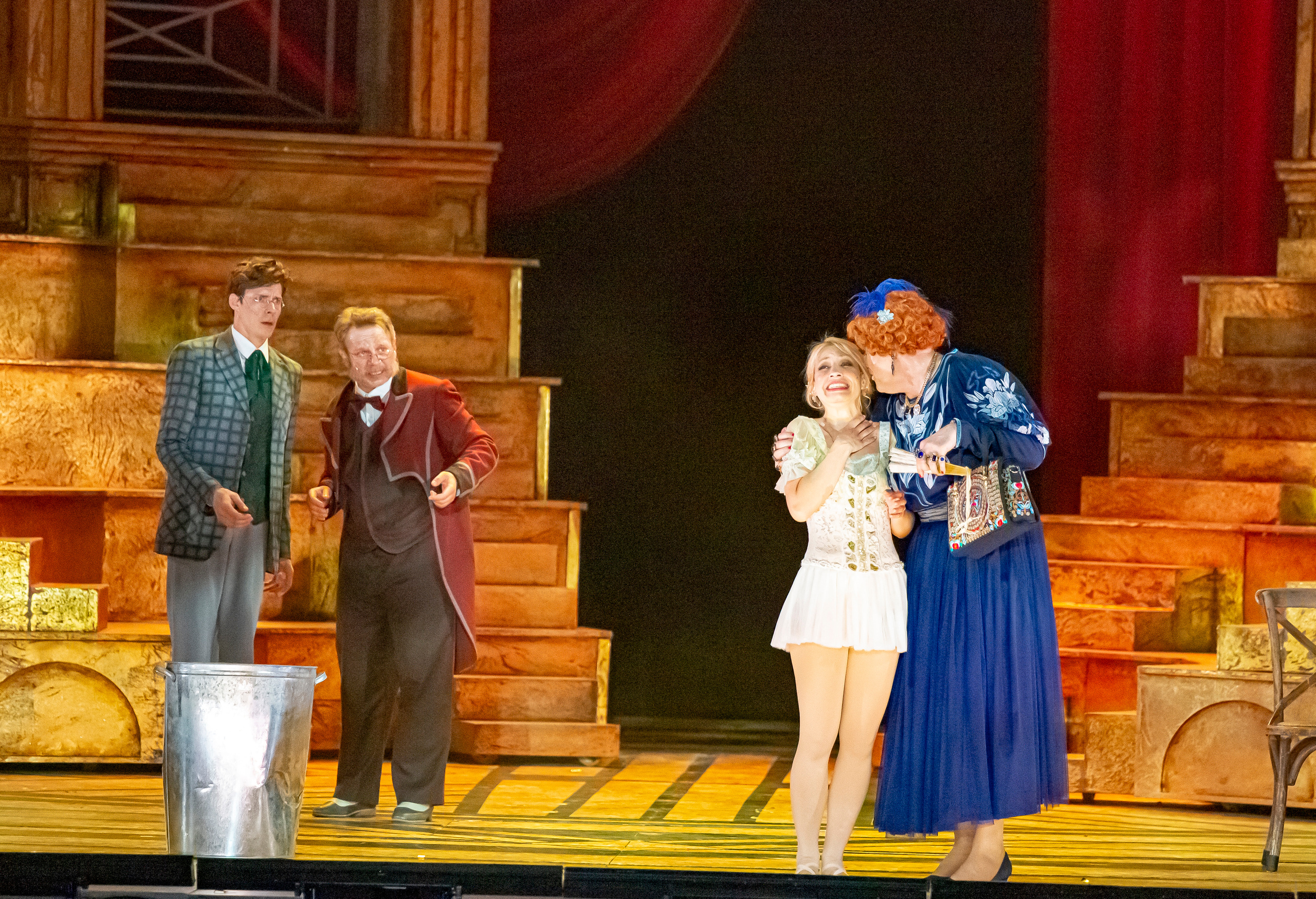 Мюзикл «Принцесса цирка» Московский театр мюзикла в Сочи Зимний театр. Фотограф в Сочи Юрий Шептаев