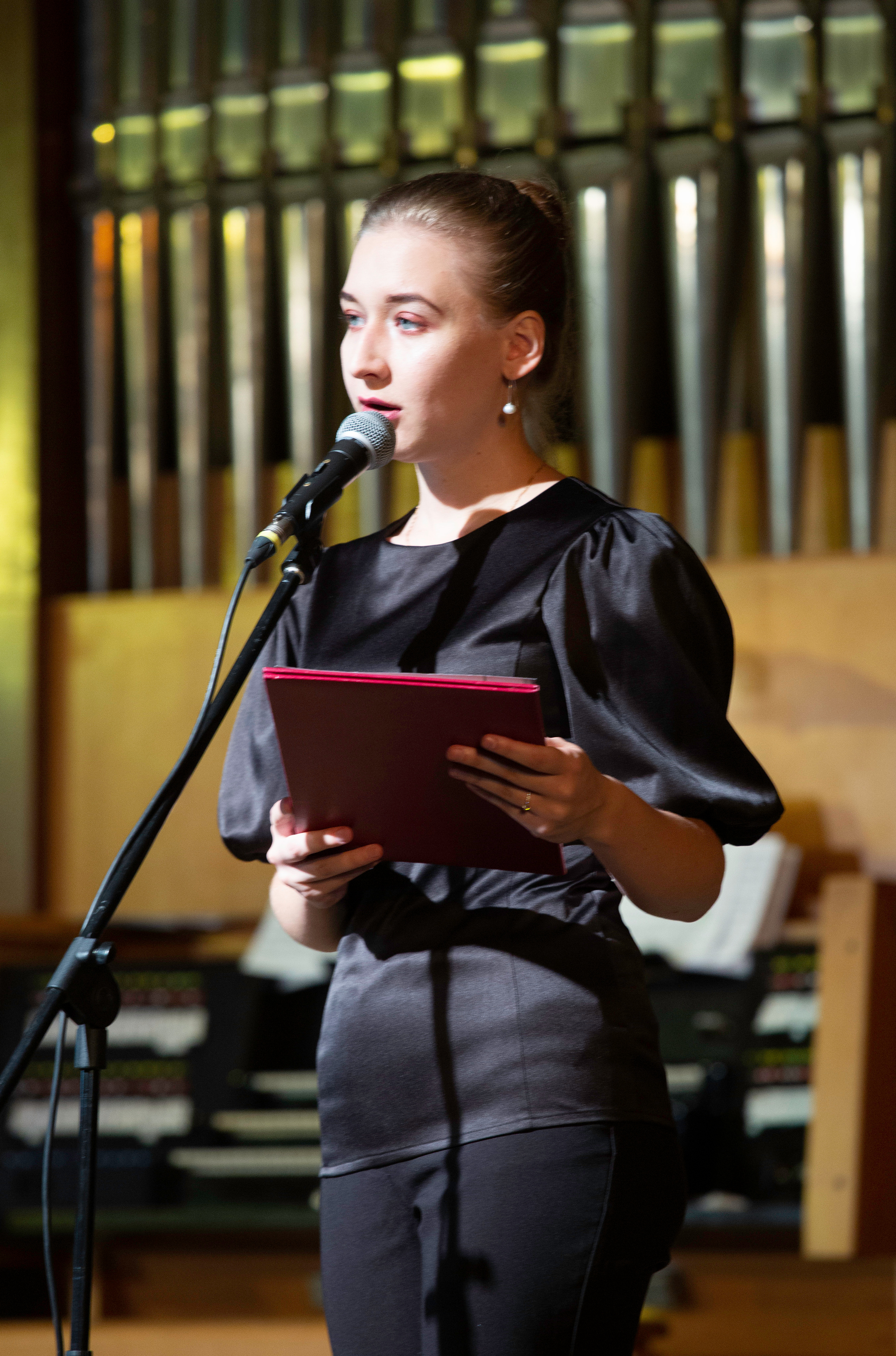 Анастасия Быкова «От Баха к Голливуду». Фотограф в Сочи Юрий Шептаев