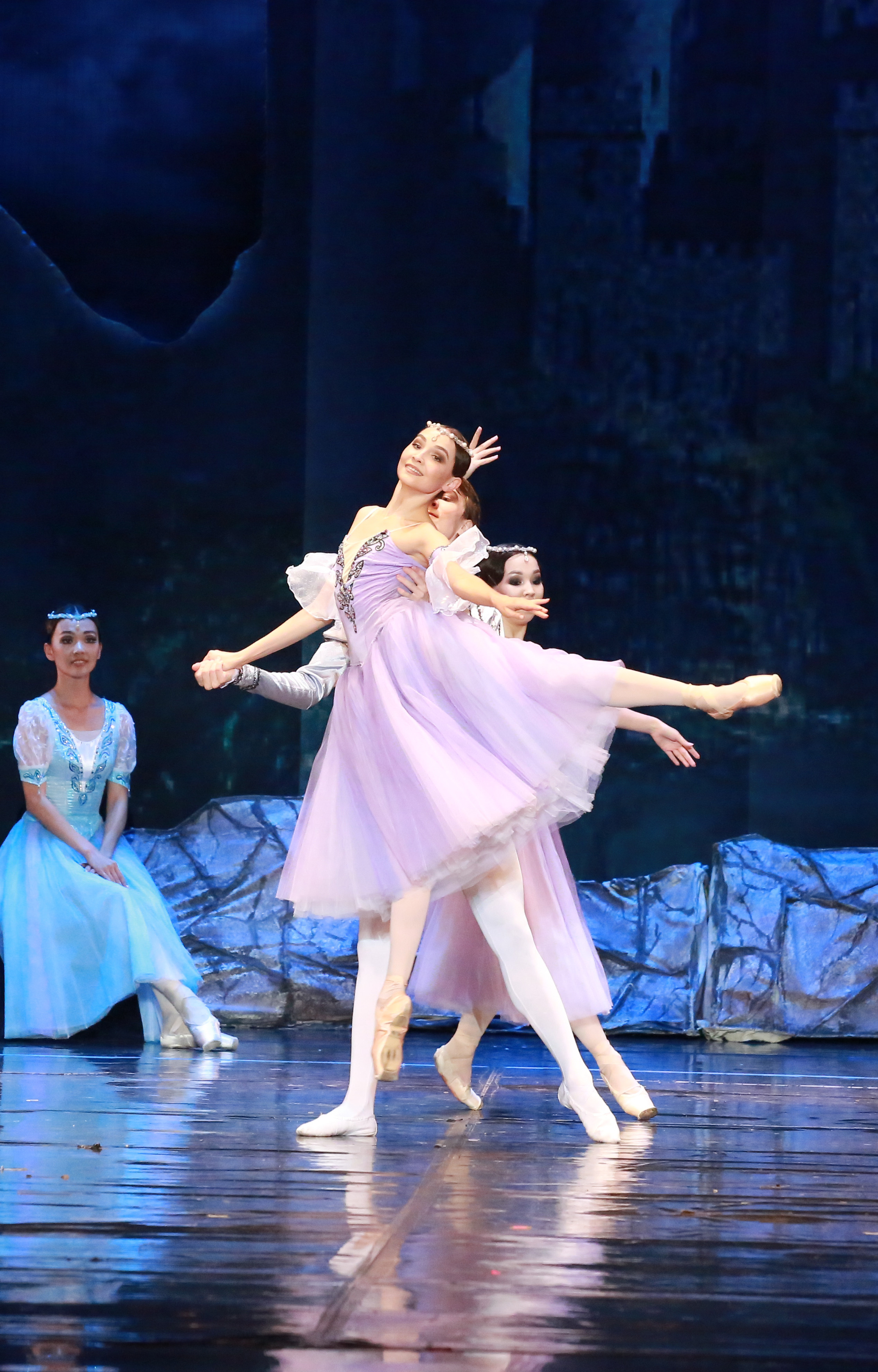 Спектакль Лебединое озеро Марийского театра оперы и балета Зимний. Фотограф в Сочи Юрий Шептаев