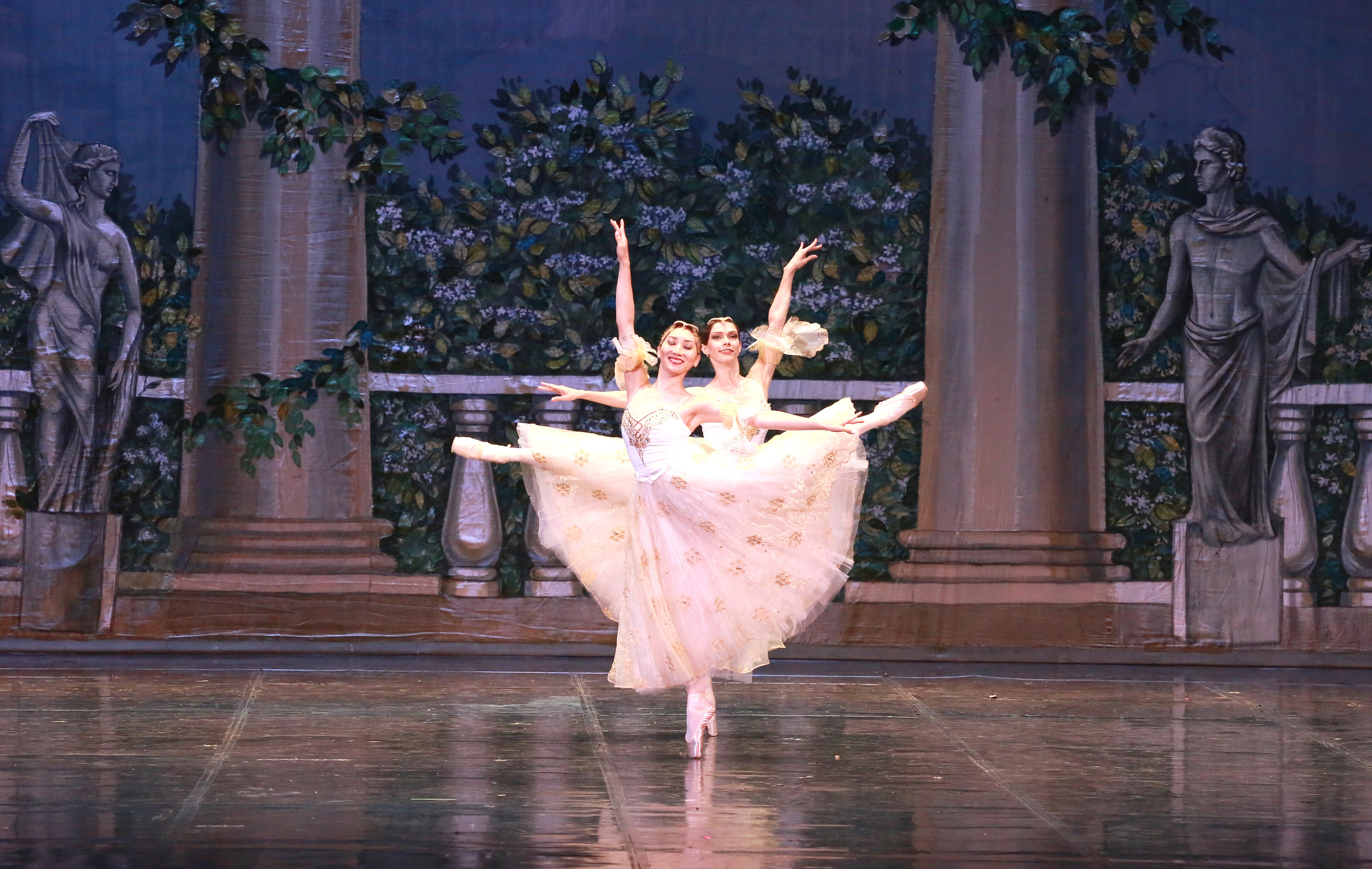 Спектакль Эсмеральда Марийского театра оперы и балета. Фотограф в Сочи Юрий Шептаев