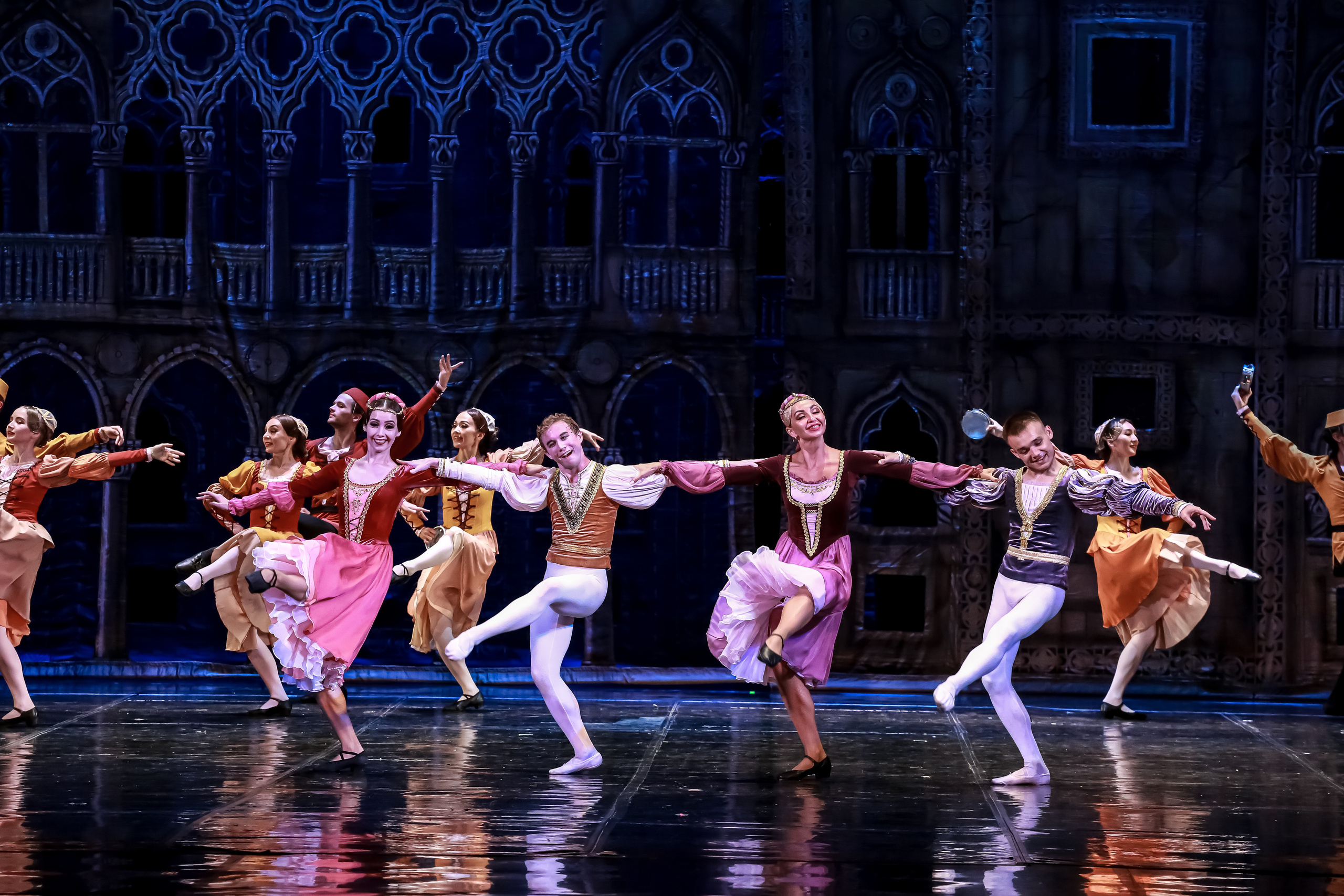 Спектакль Ромео и Жлульета. Фотограф в Сочи Юрий Шептаев