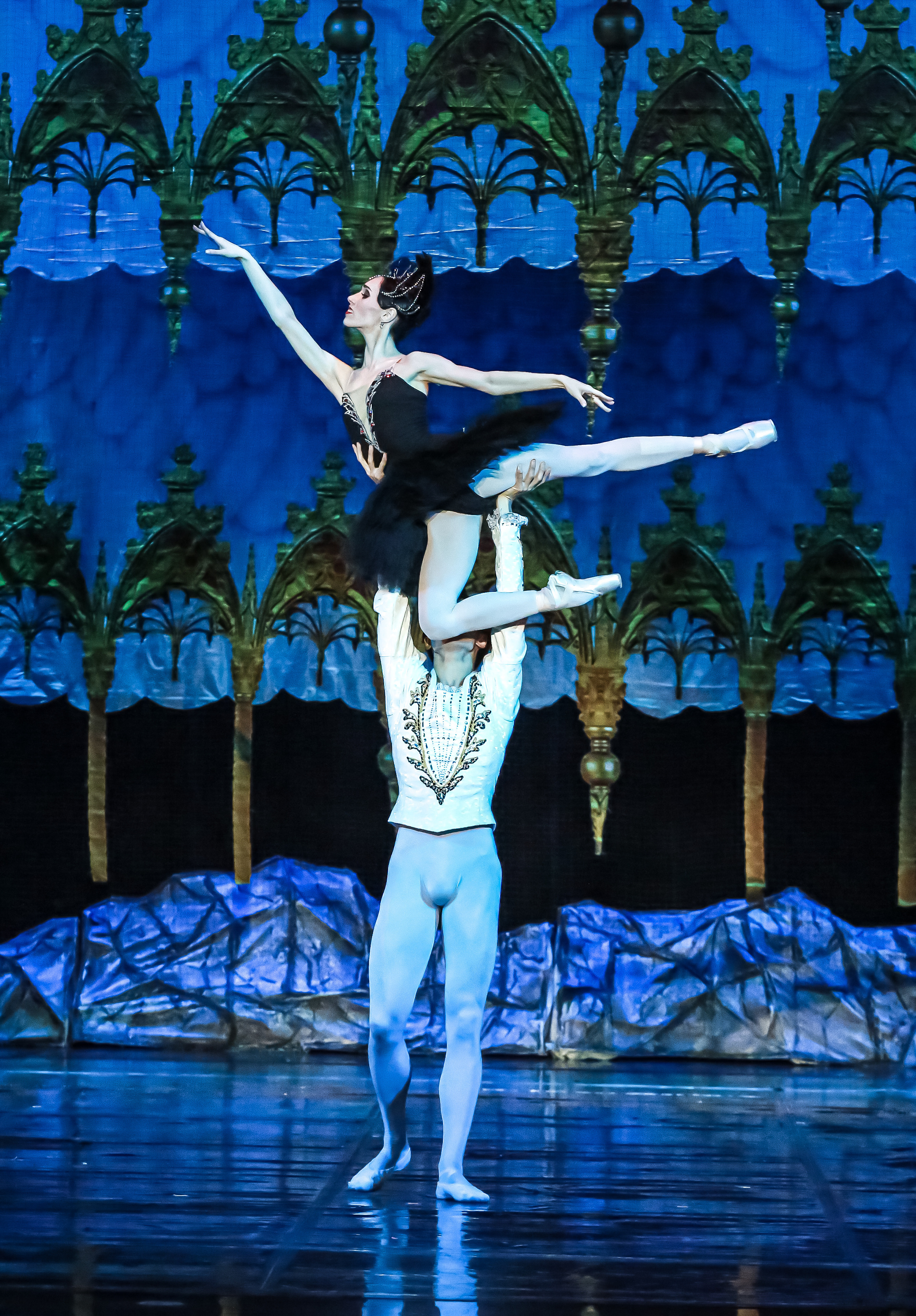 Спектакль Лебединое озеро Марийского театра оперы и балета Зимний. Фотограф в Сочи Юрий Шептаев