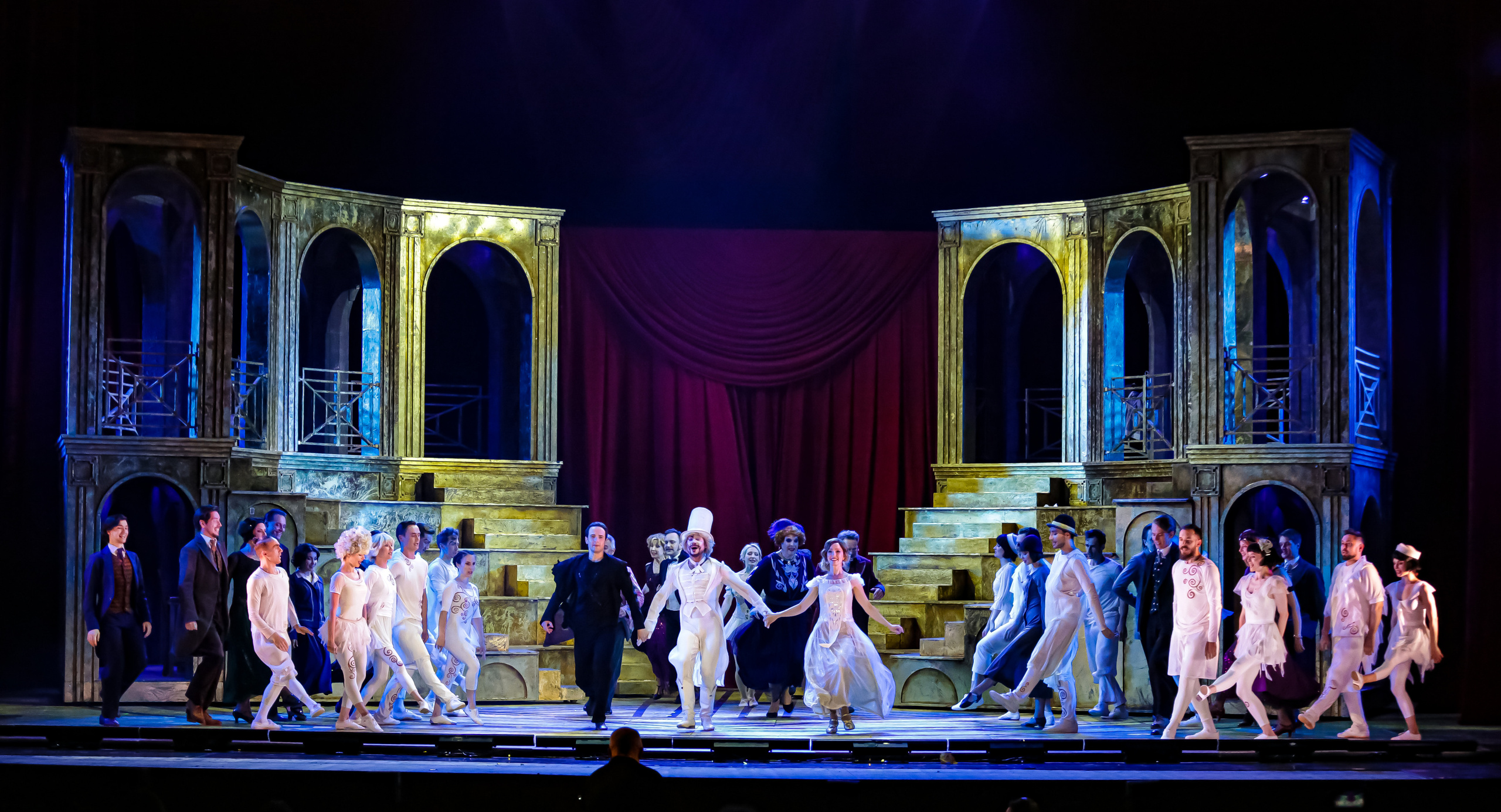 Мюзикл «Принцесса цирка» Московский театр мюзикла в Сочи Зимний театр. Фотограф в Сочи Юрий Шептаев