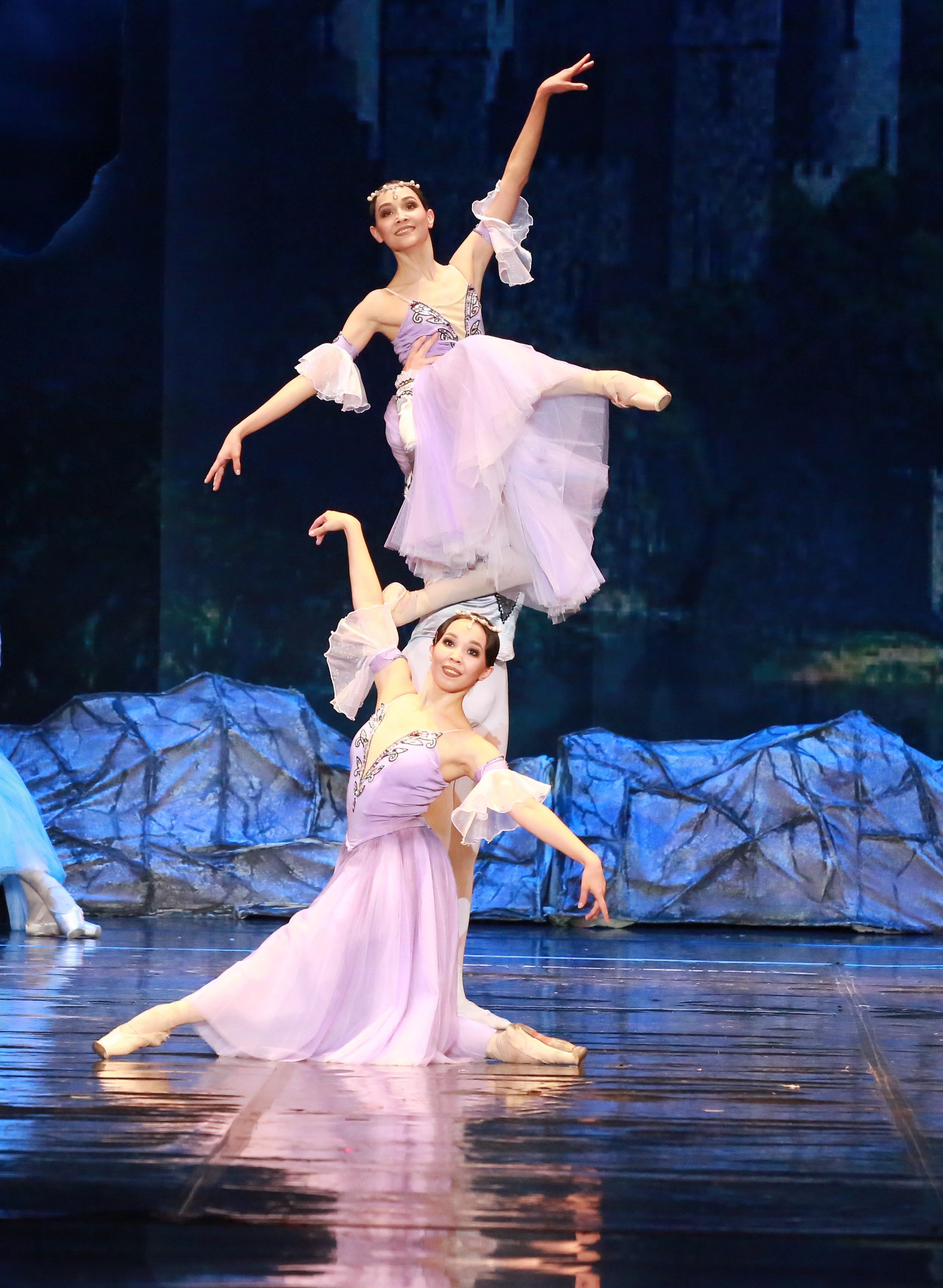 Спектакль Лебединое озеро Марийского театра оперы и балета Зимний. Фотограф в Сочи Юрий Шептаев