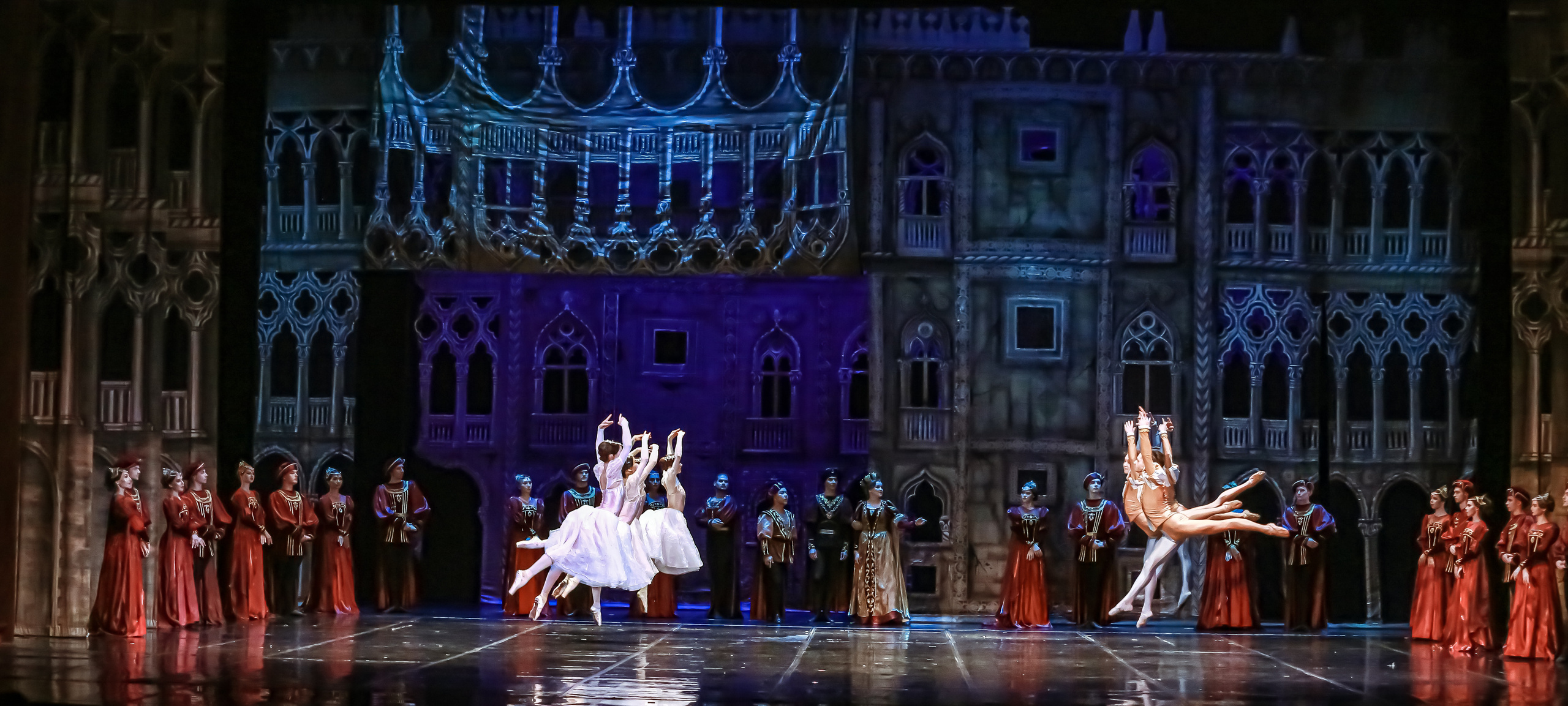 Спектакль Ромео и Жлульета. Фотограф в Сочи Юрий Шептаев