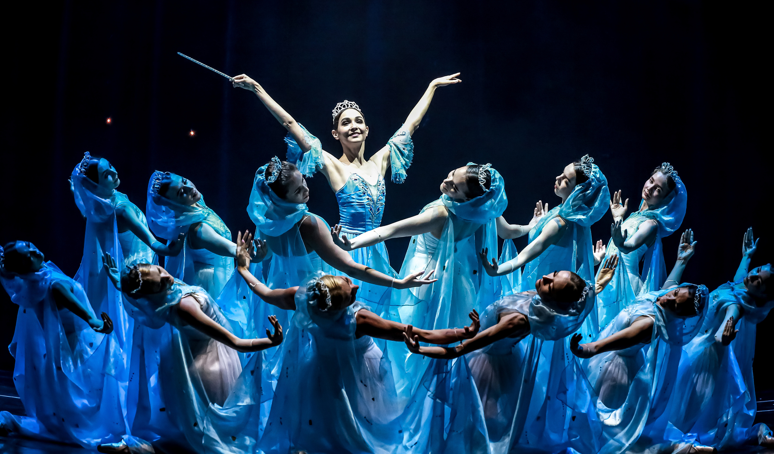 Спектакль Золушка Мариинского театра оперы и балета на сцене Зимнего театра. Фотограф в Сочи Юрий Шептаев