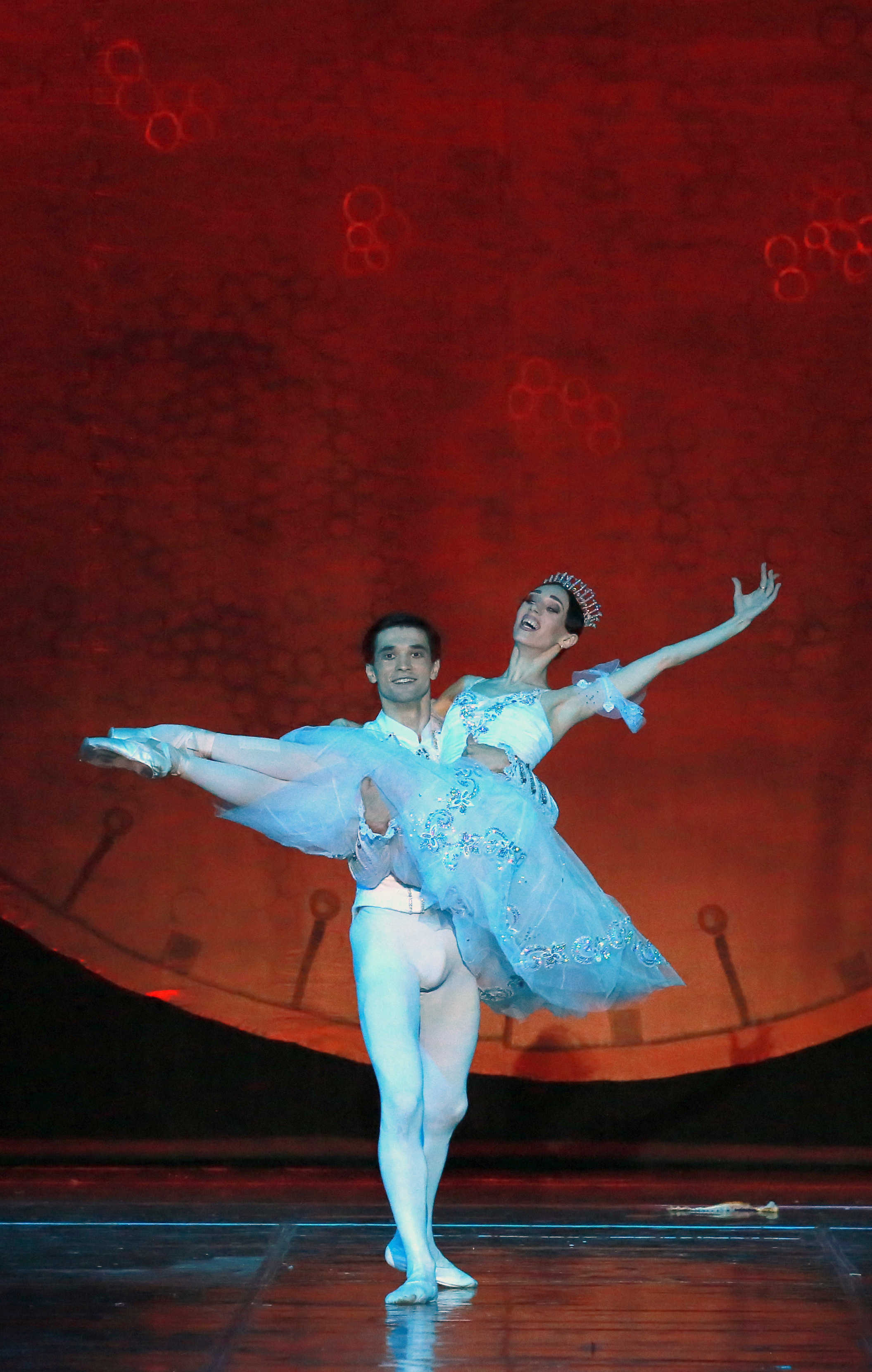 Спектакль Золушка Мариинского театра оперы и балета на сцене Зимнего театра. Фотограф в Сочи Юрий Шептаев