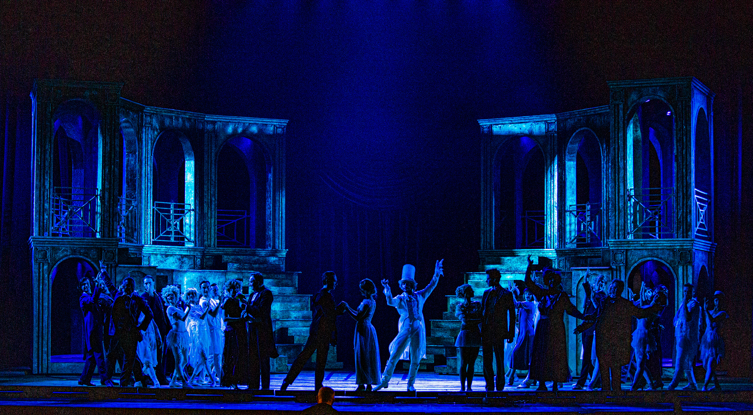 Мюзикл «Принцесса цирка» Московский театр мюзикла в Сочи Зимний театр. Фотограф в Сочи Юрий Шептаев