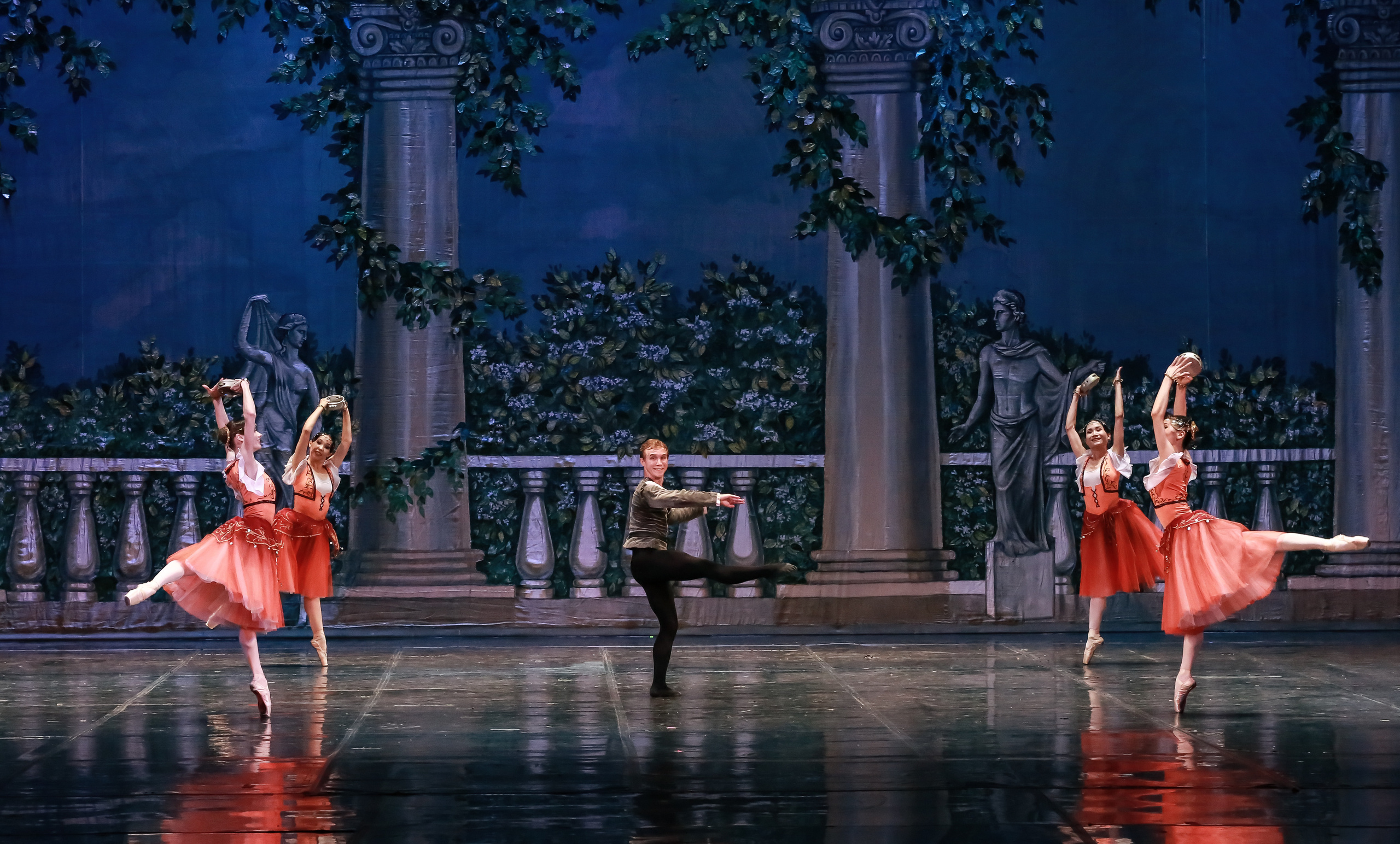 Спектакль Эсмеральда Марийского театра оперы и балета. Фотограф в Сочи Юрий Шептаев