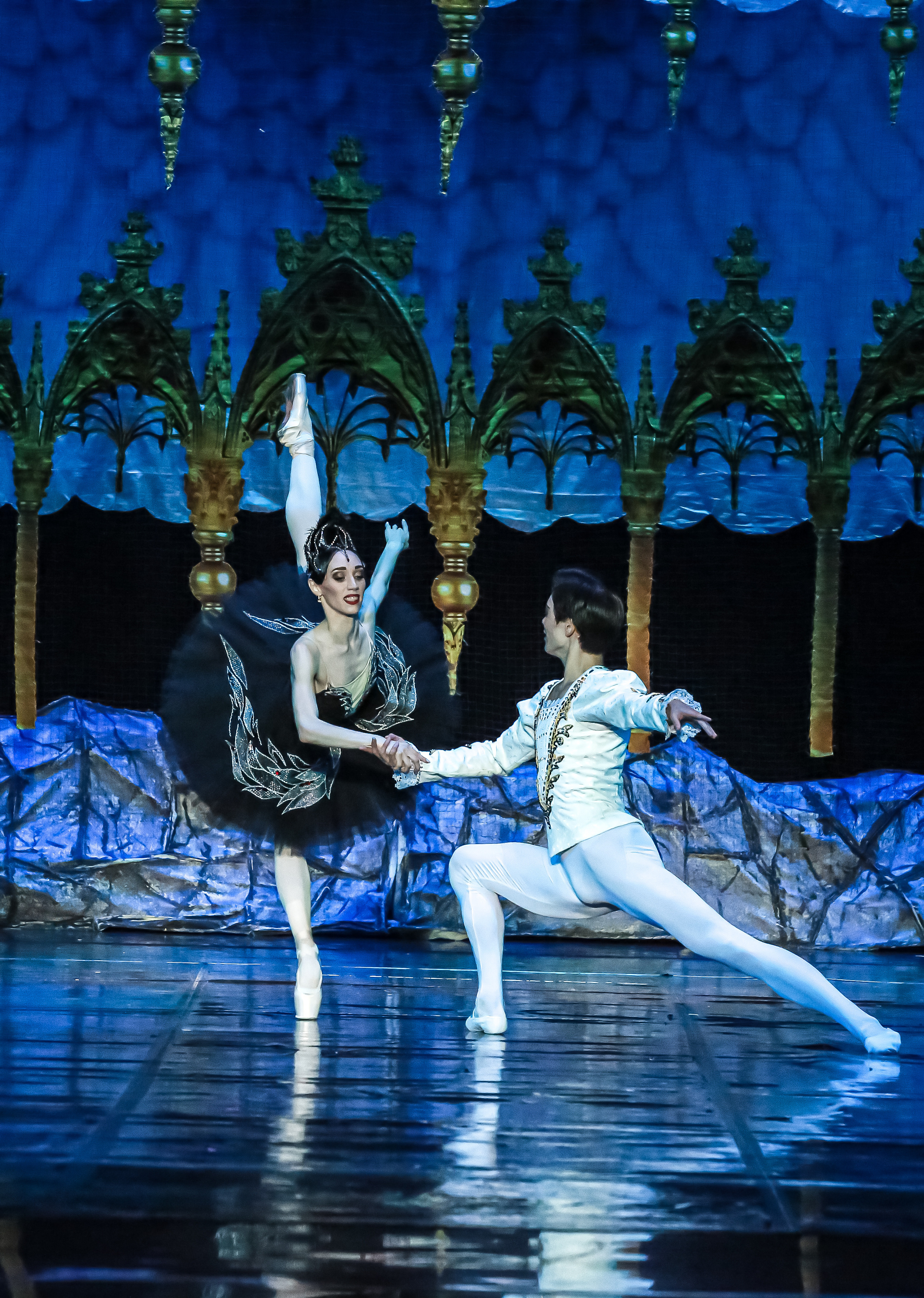 Спектакль Лебединое озеро Марийского театра оперы и балета Зимний. Фотограф в Сочи Юрий Шептаев