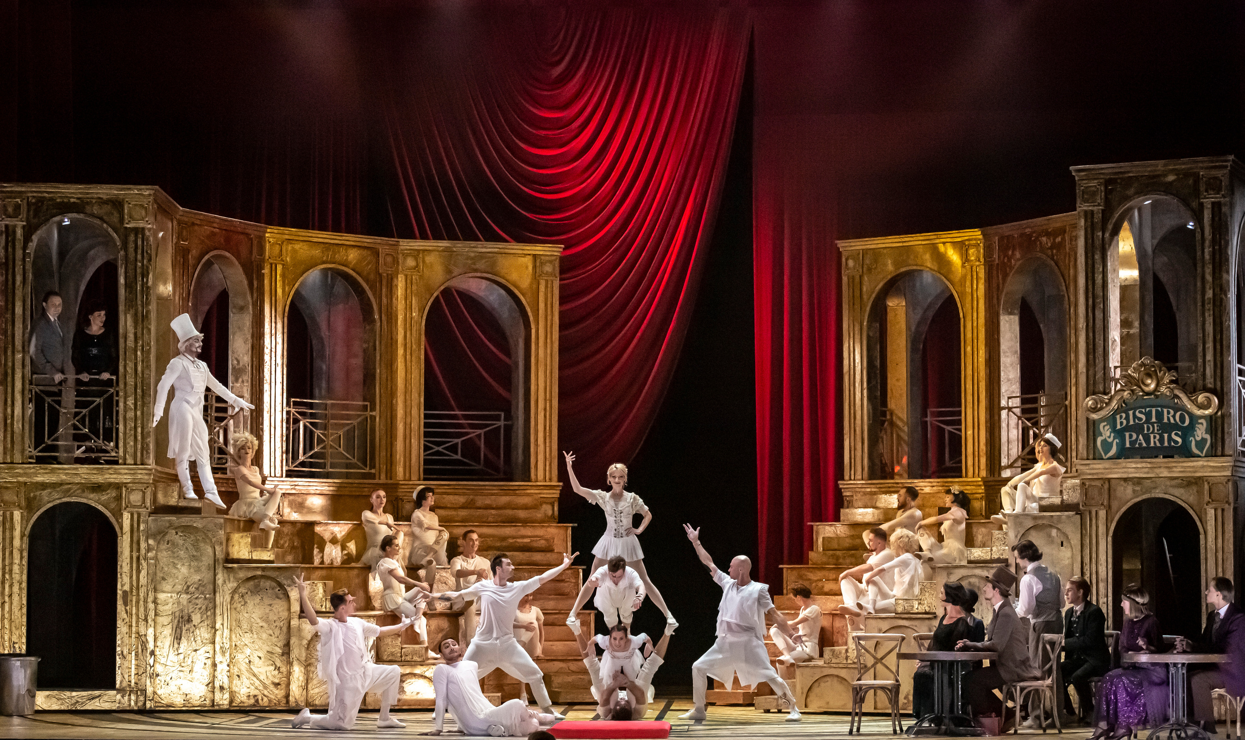 Мюзикл «Принцесса цирка» Московский театр мюзикла в Сочи Зимний театр. Фотограф в Сочи Юрий Шептаев