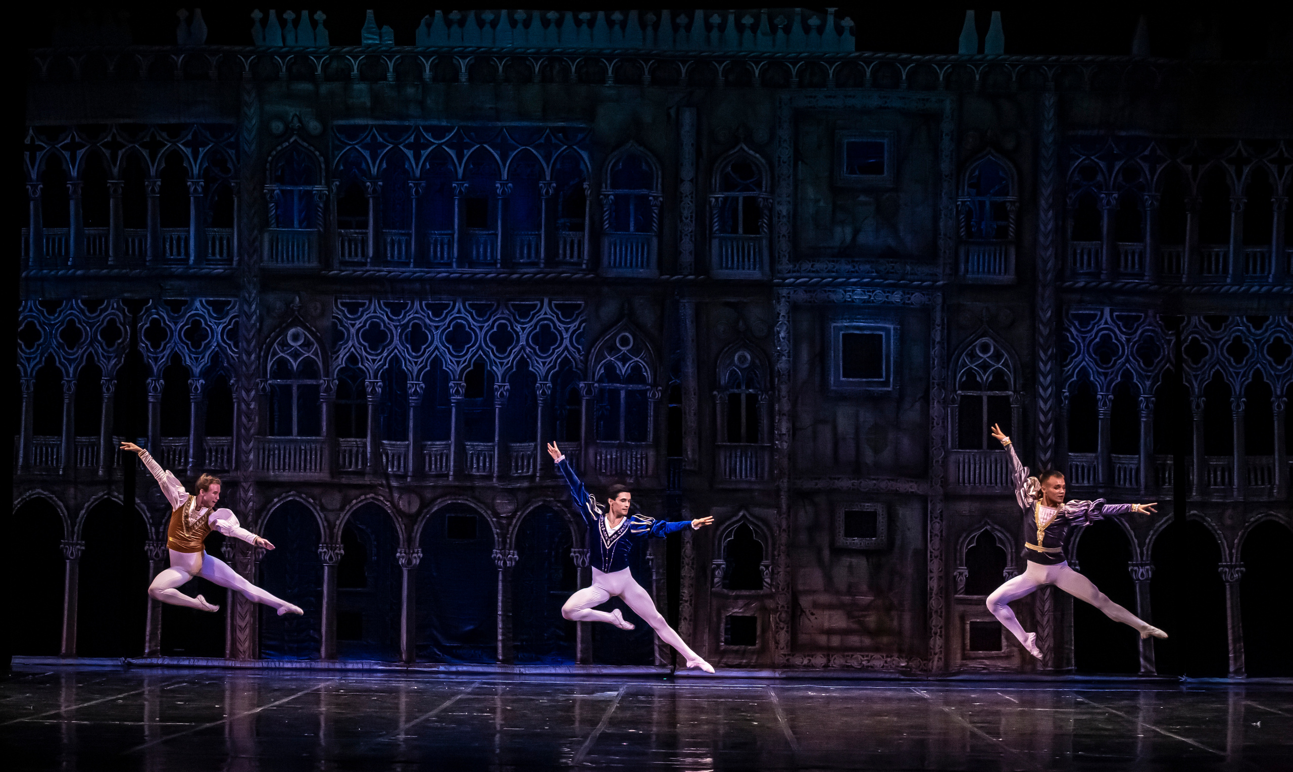 Спектакль Ромео и Жлульета. Фотограф в Сочи Юрий Шептаев