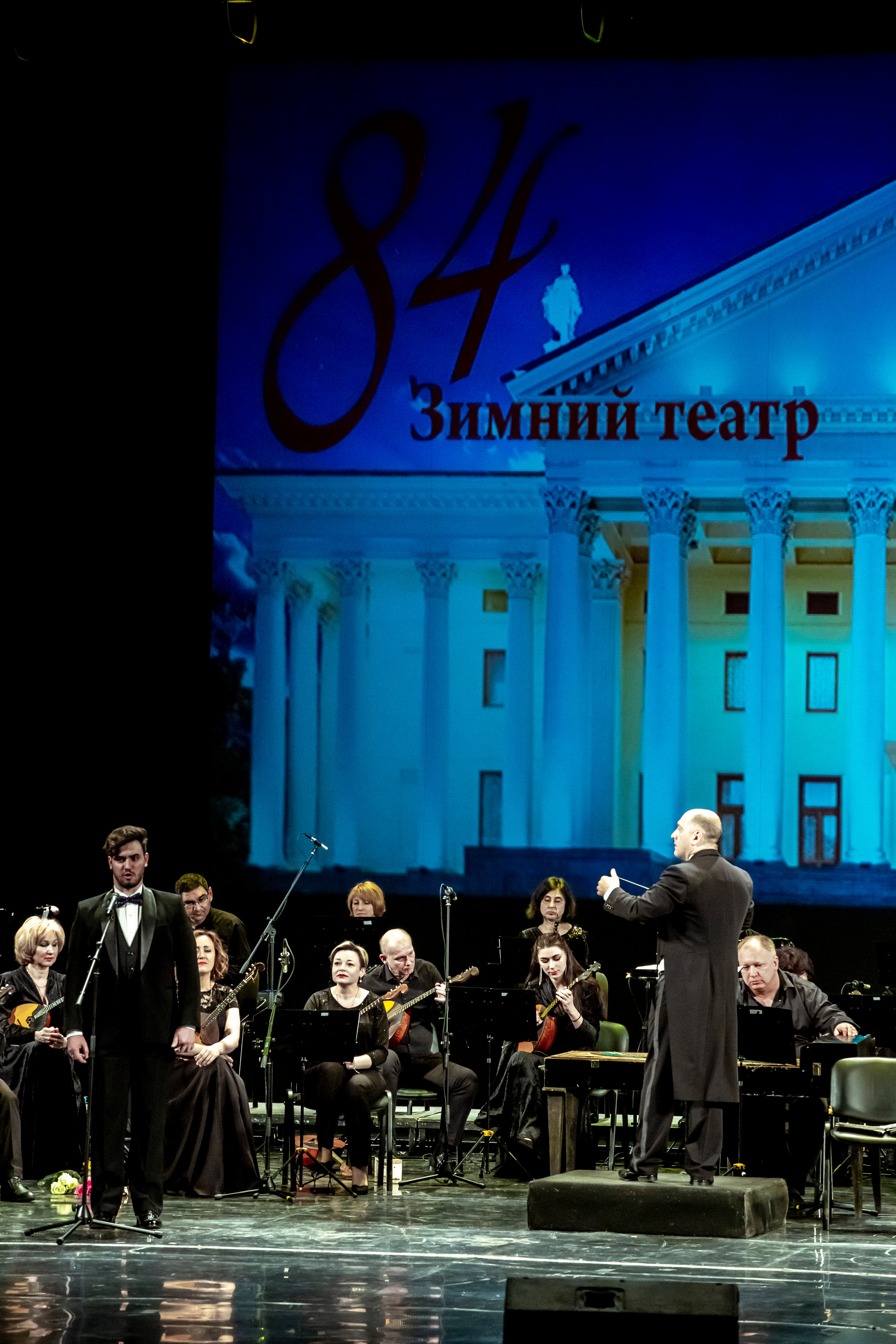 Зимнему театру в Сочи — 84. Фотограф в Сочи Юрий Шептаев