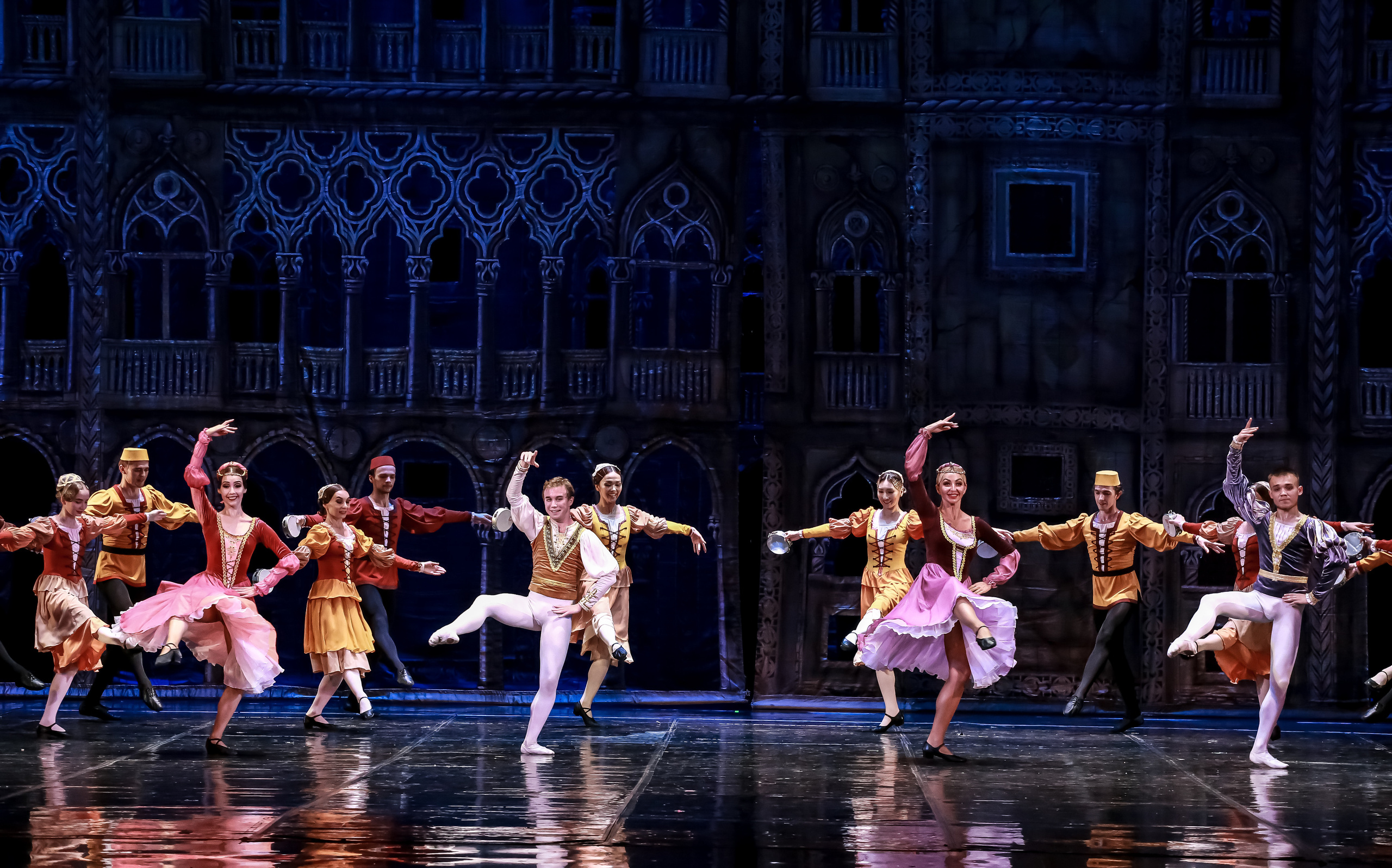 Спектакль Ромео и Жлульета. Фотограф в Сочи Юрий Шептаев