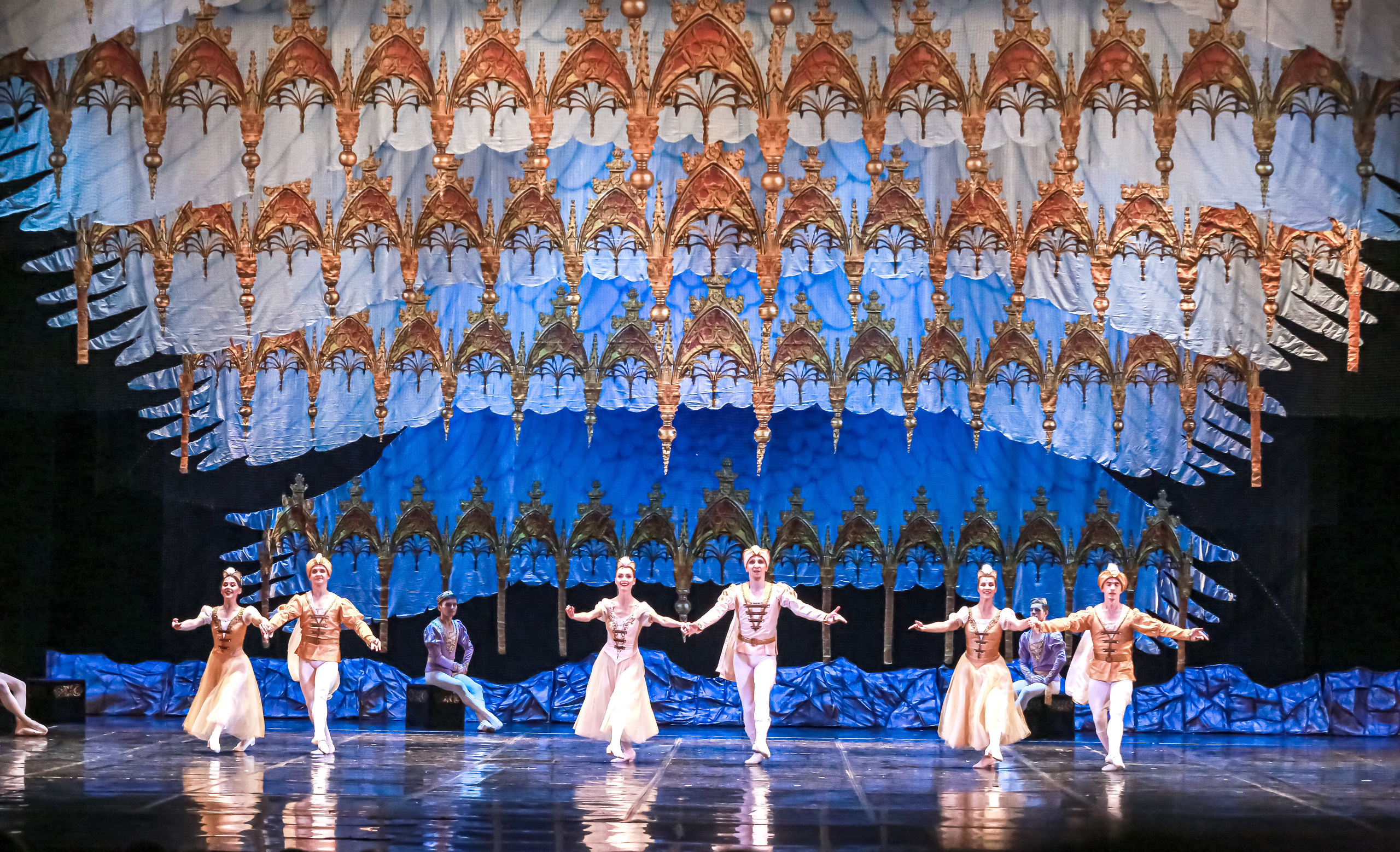 Спектакль Лебединое озеро Марийского театра оперы и балета Зимний. Фотограф в Сочи Юрий Шептаев