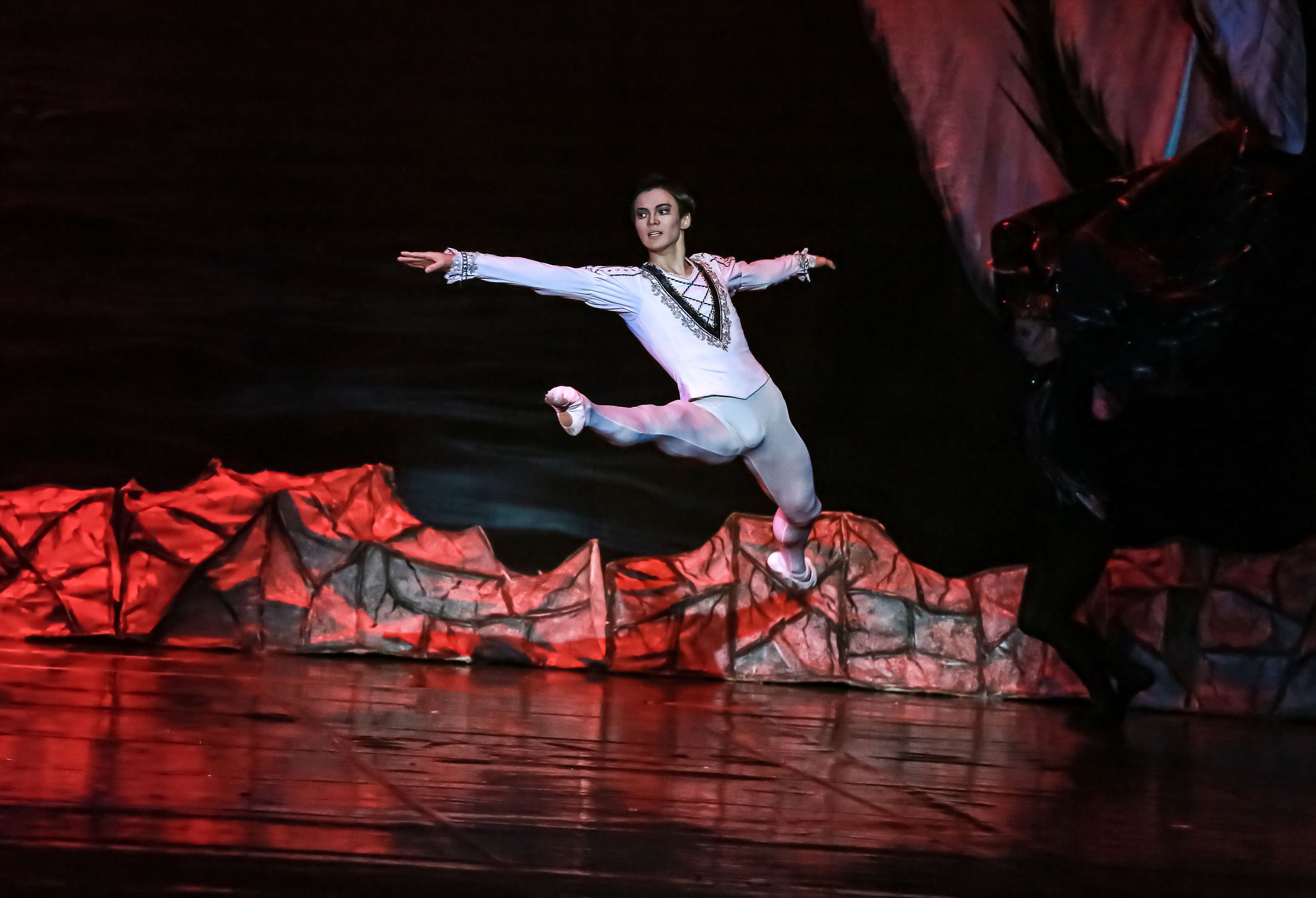 Спектакль Лебединое озеро Марийского театра оперы и балета Зимний. Фотограф в Сочи Юрий Шептаев