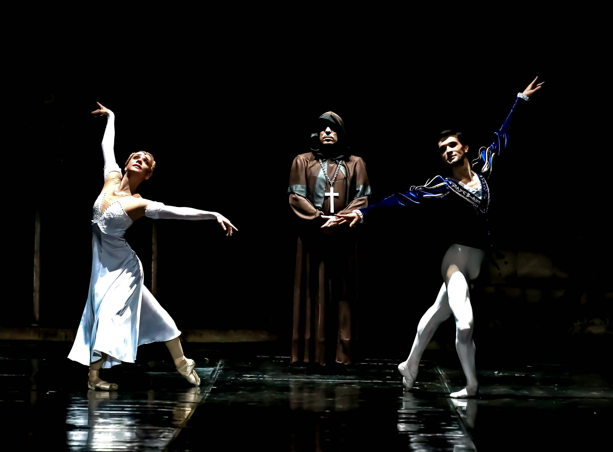 Спектакль Ромео и Жлульета. Фотограф в Сочи Юрий Шептаев