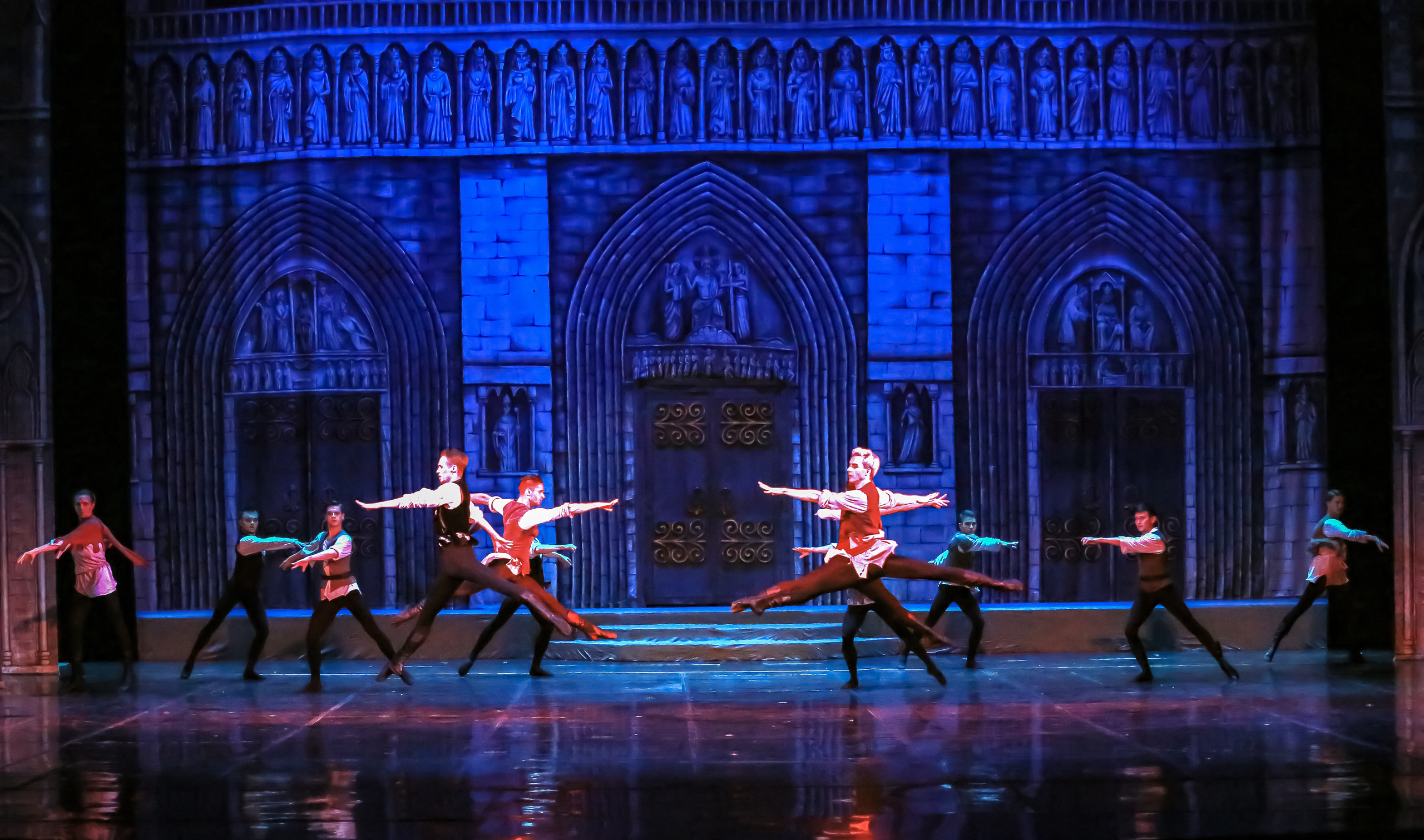 Спектакль Эсмеральда Марийского театра оперы и балета. Фотограф в Сочи Юрий Шептаев